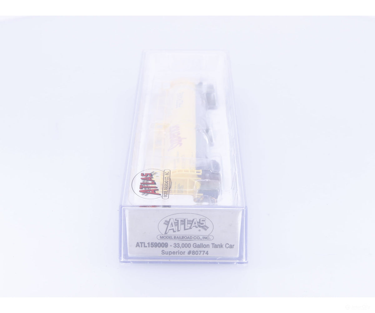 Atlas ATL159009 N 33,000 Gal Tank Car Superior (UTLX) 80774 - Freight Cars