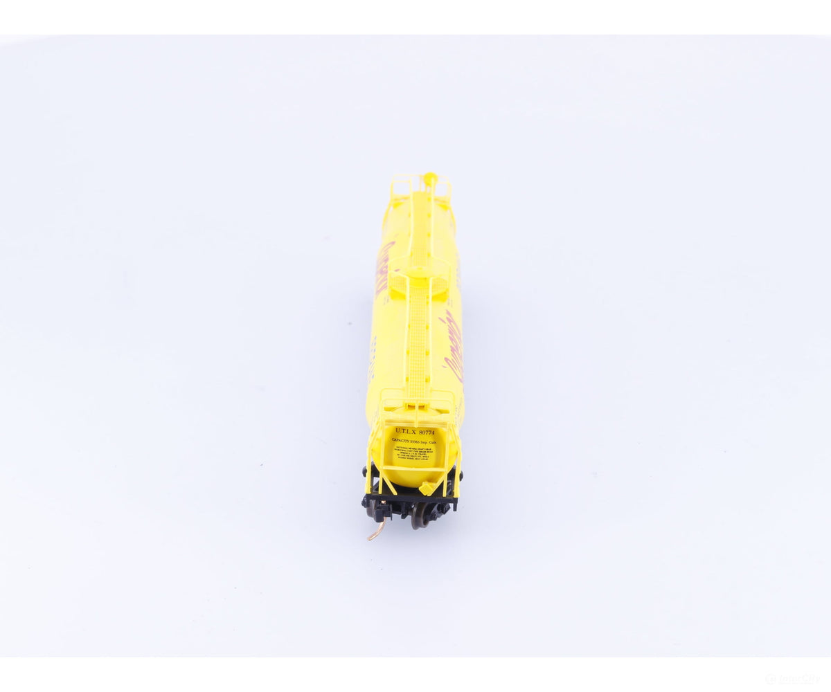 Atlas ATL159009 N 33,000 Gal Tank Car Superior (UTLX) 80774 - Freight Cars