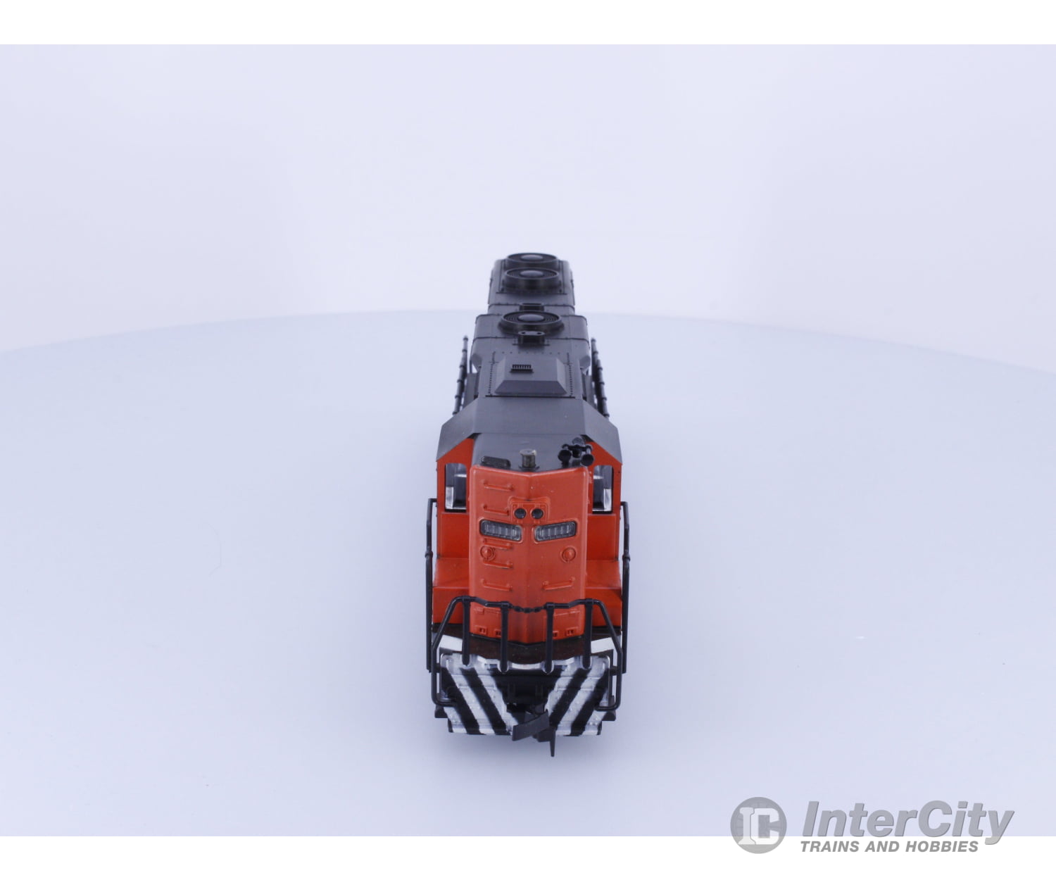 Atlas HO Trainmaster Canadian National (CN) 5506 Analog DC Locomotives