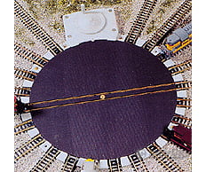 Atlas N 2790 Turntable - 7-1/2 Diameter Deck -- Assembled Track & Turnouts