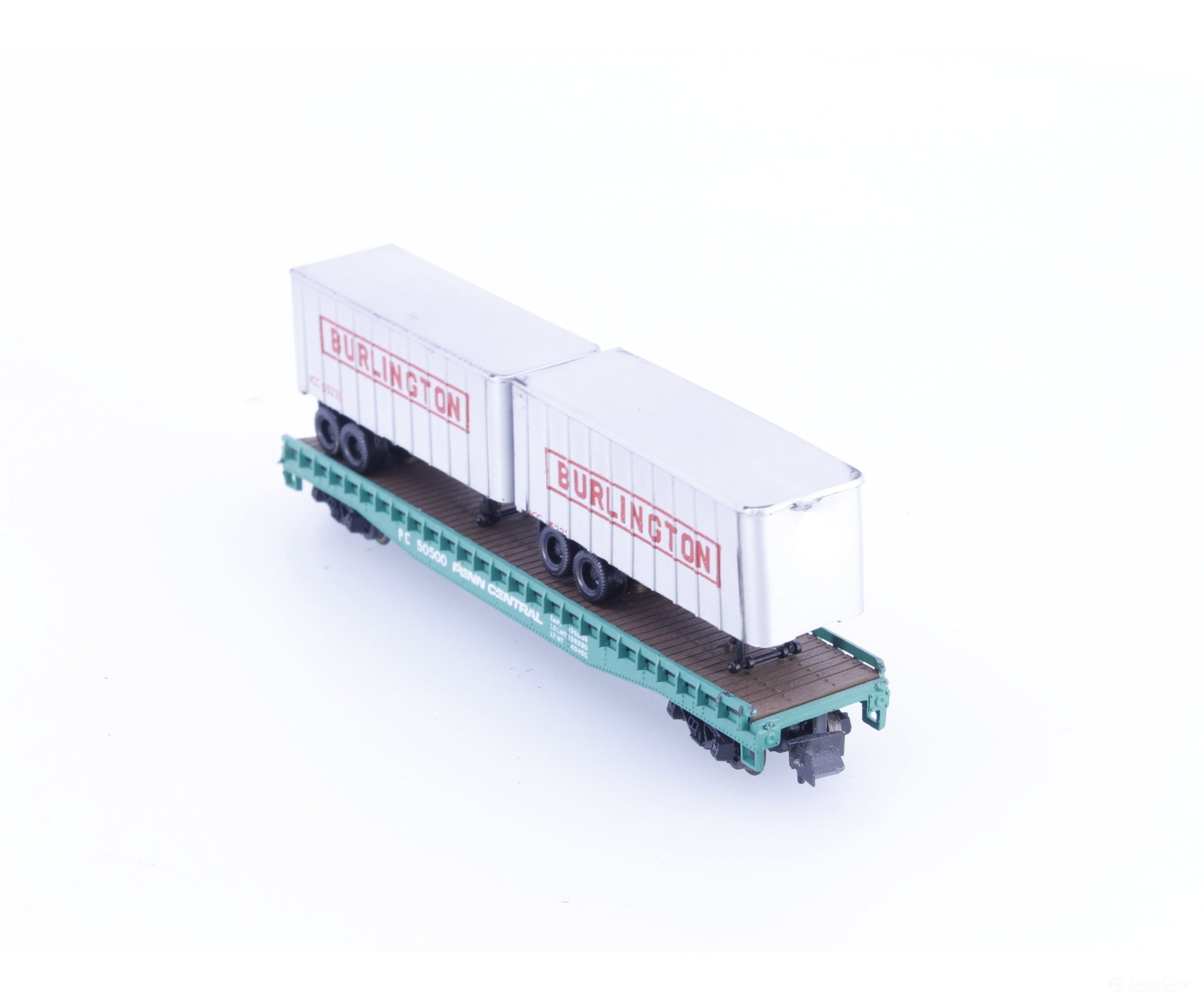 Aurora 4844 N Piggyback Flatcar with 2 Trailers Penn Central (PC) 50500 - Freight Cars