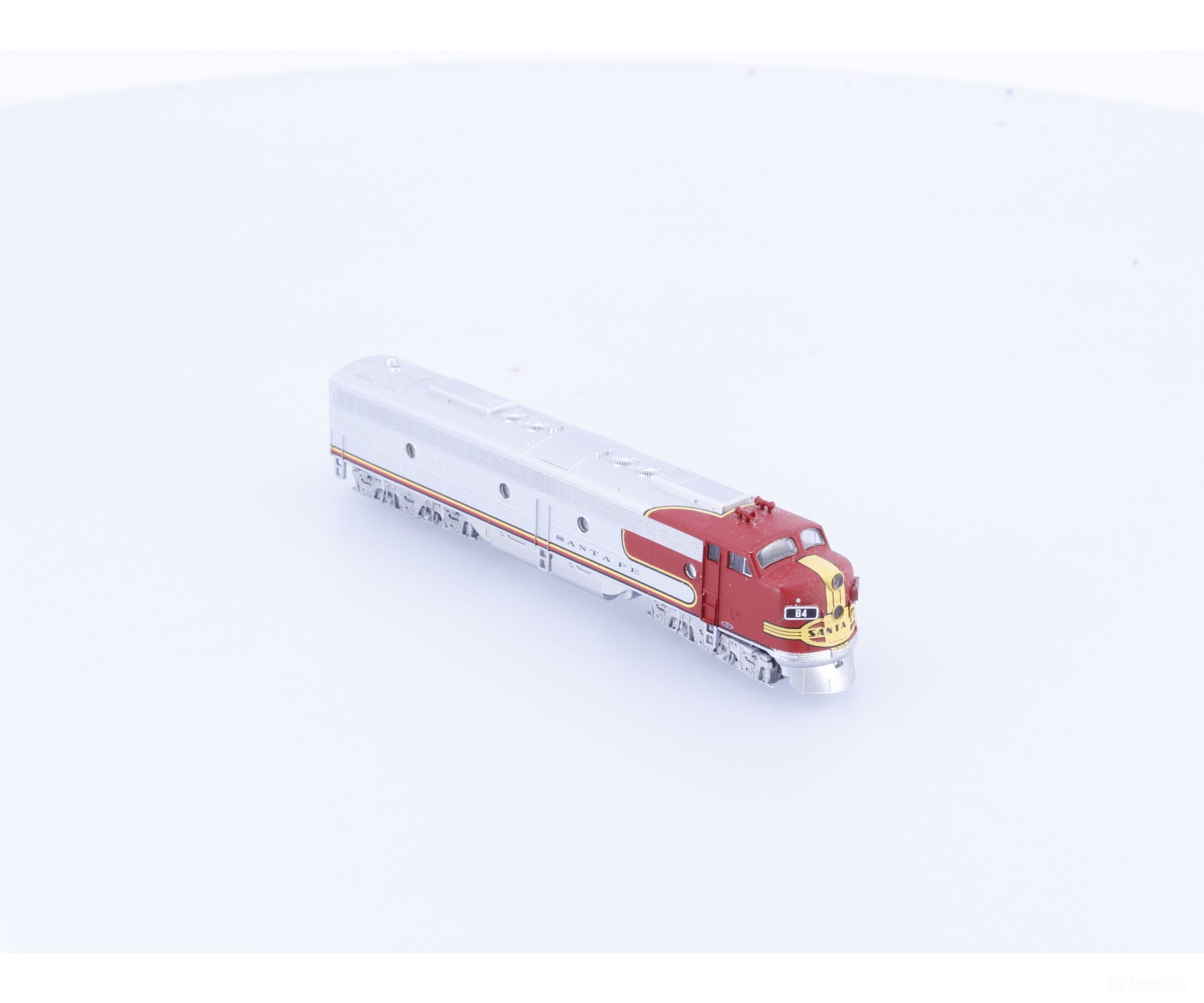AZL 62601-2 Z E8A - E9A Diesel Locomotive Atchison Topeka and Santa Fe (ATSF) 84 Analog DC Locomotives