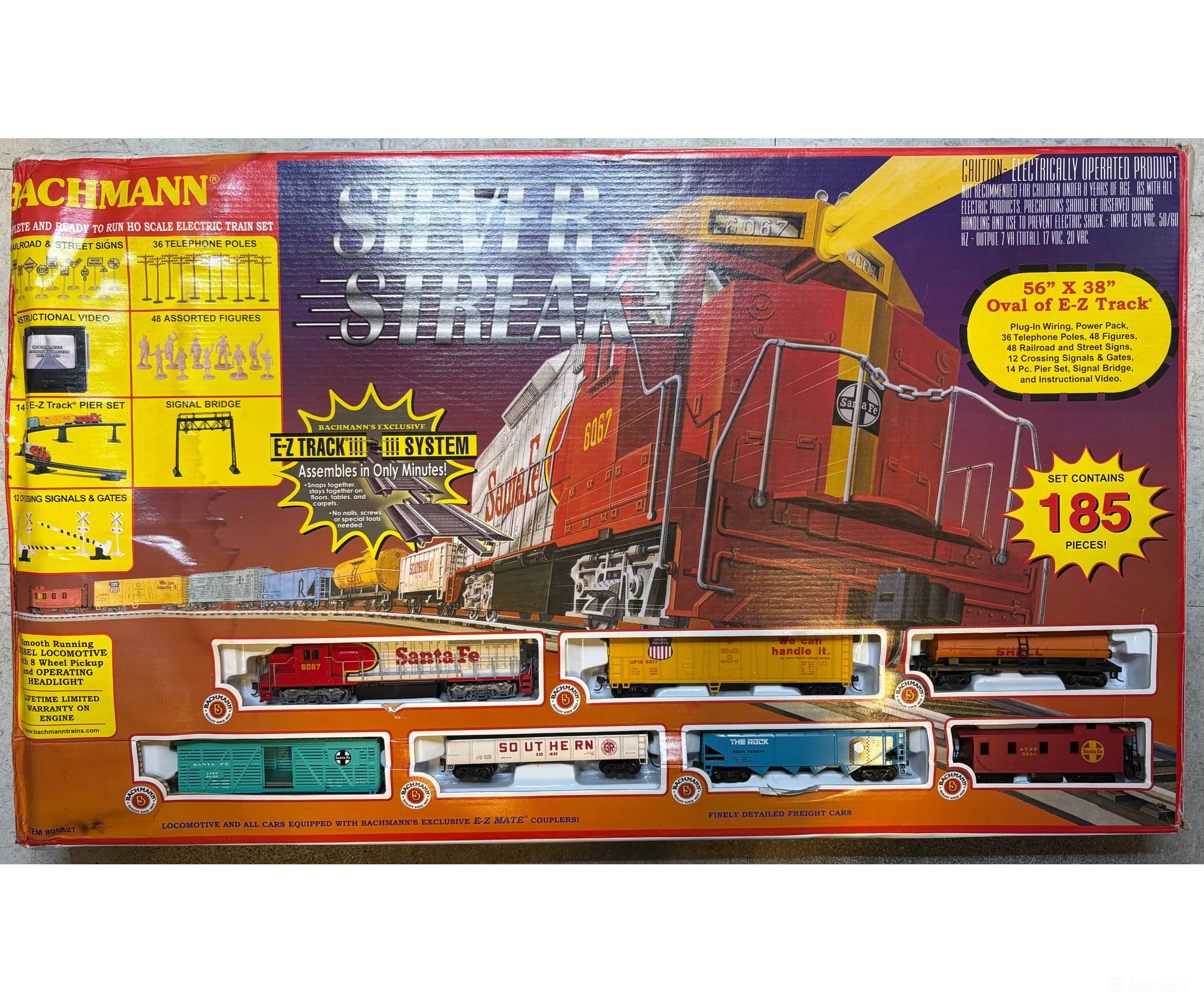 Bachmann 00627 HO Silver Streak GP40 Diesel Locomotive 6 Rolling Stock Cars and Scenery Pieces Santa Fe (SF) 6067