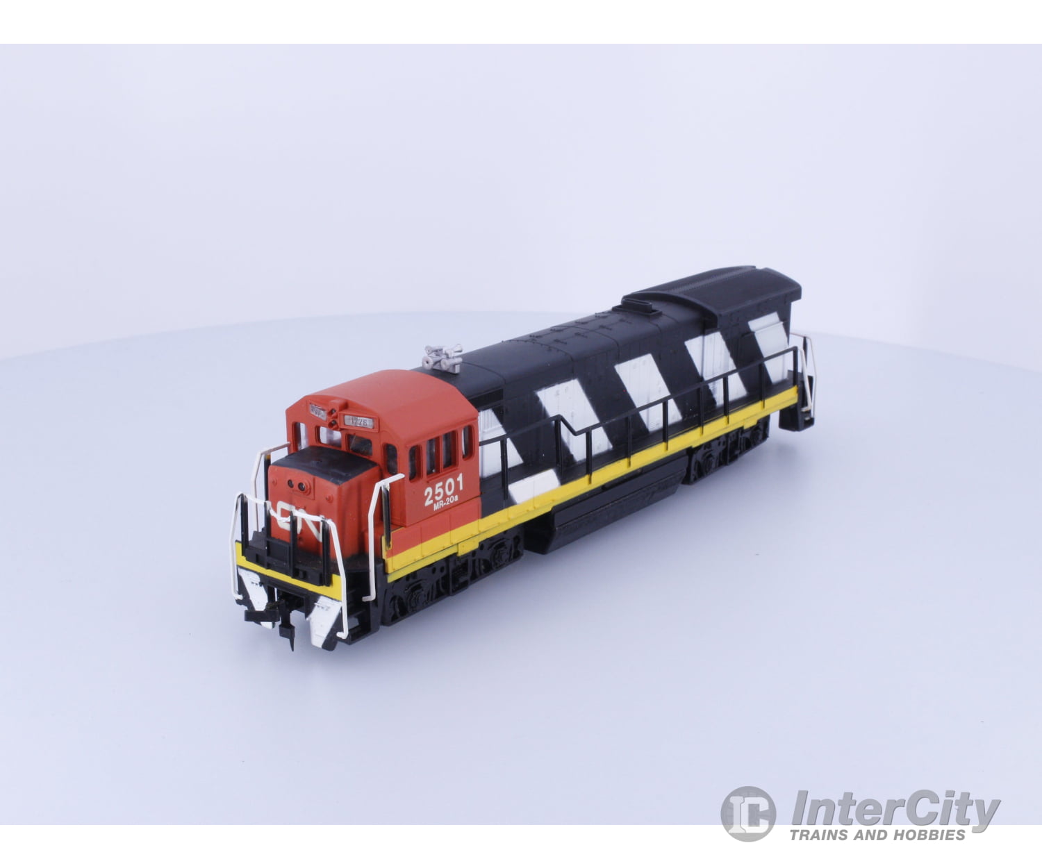 Bachmann 0628 HO GE U36B Canadian National (CN) 2501 Analog DC Locomotives