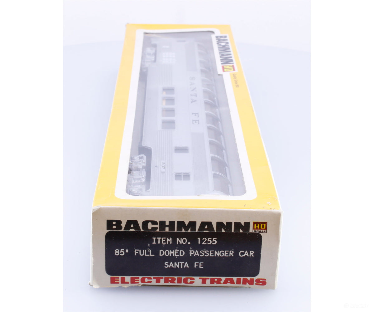 Bachmann 1253 HO 85’ Full Domed Passenger Car Santa Fe (SF) 507 - Passenger Cars