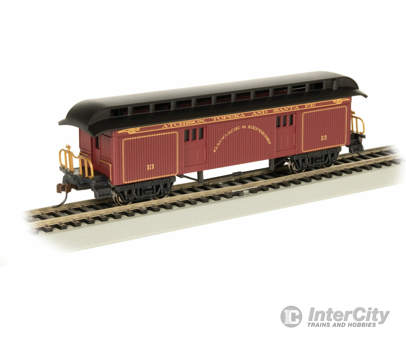 Bachmann 15304 Old-Time Wood Baggage With Round-End Clerestory Roof - Ready To Run -- Atchison
