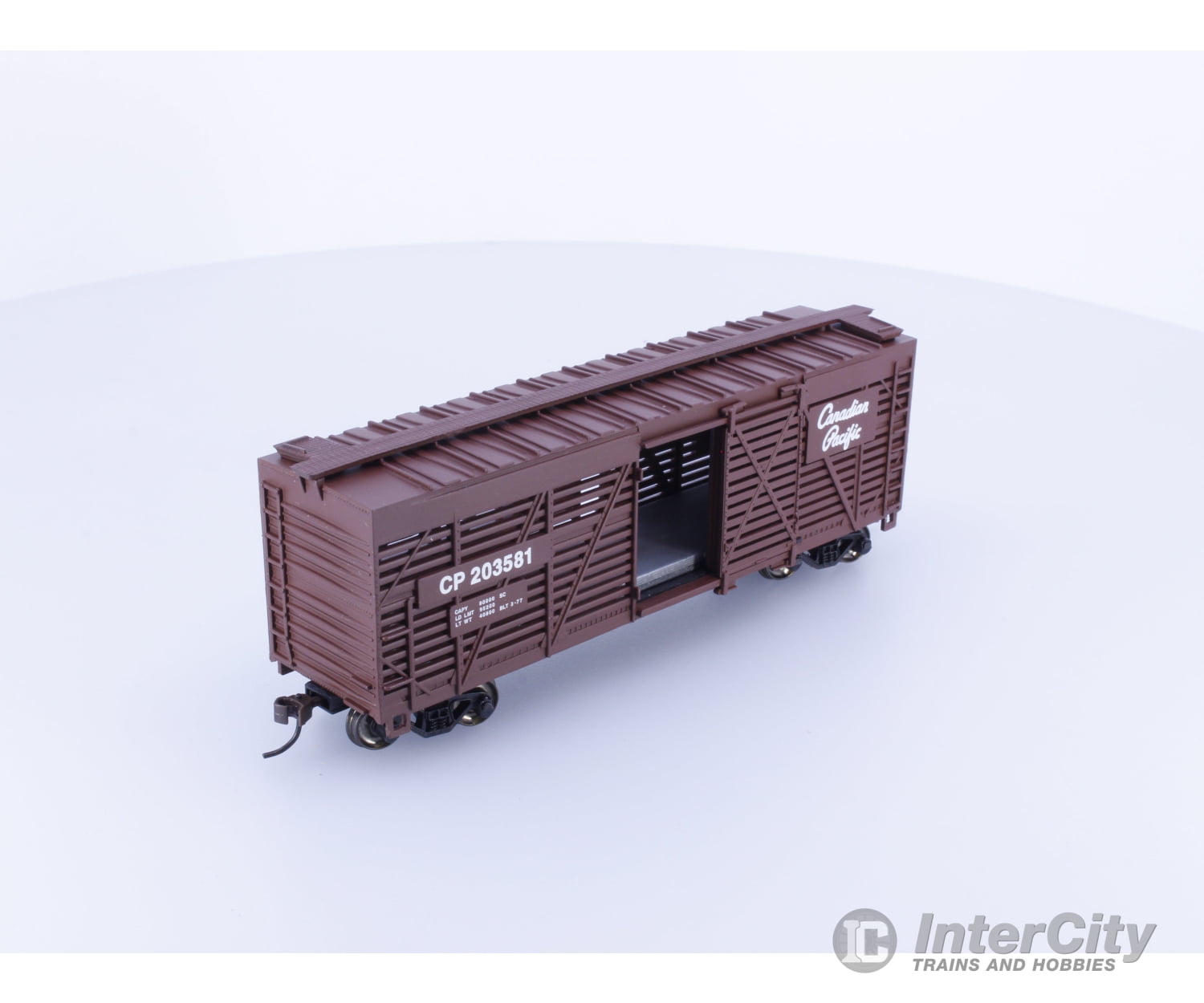 Bachmann 18524 HO 40’ Stock Car Canadian Pacific (CP) 203581 (#1) Freight Cars
