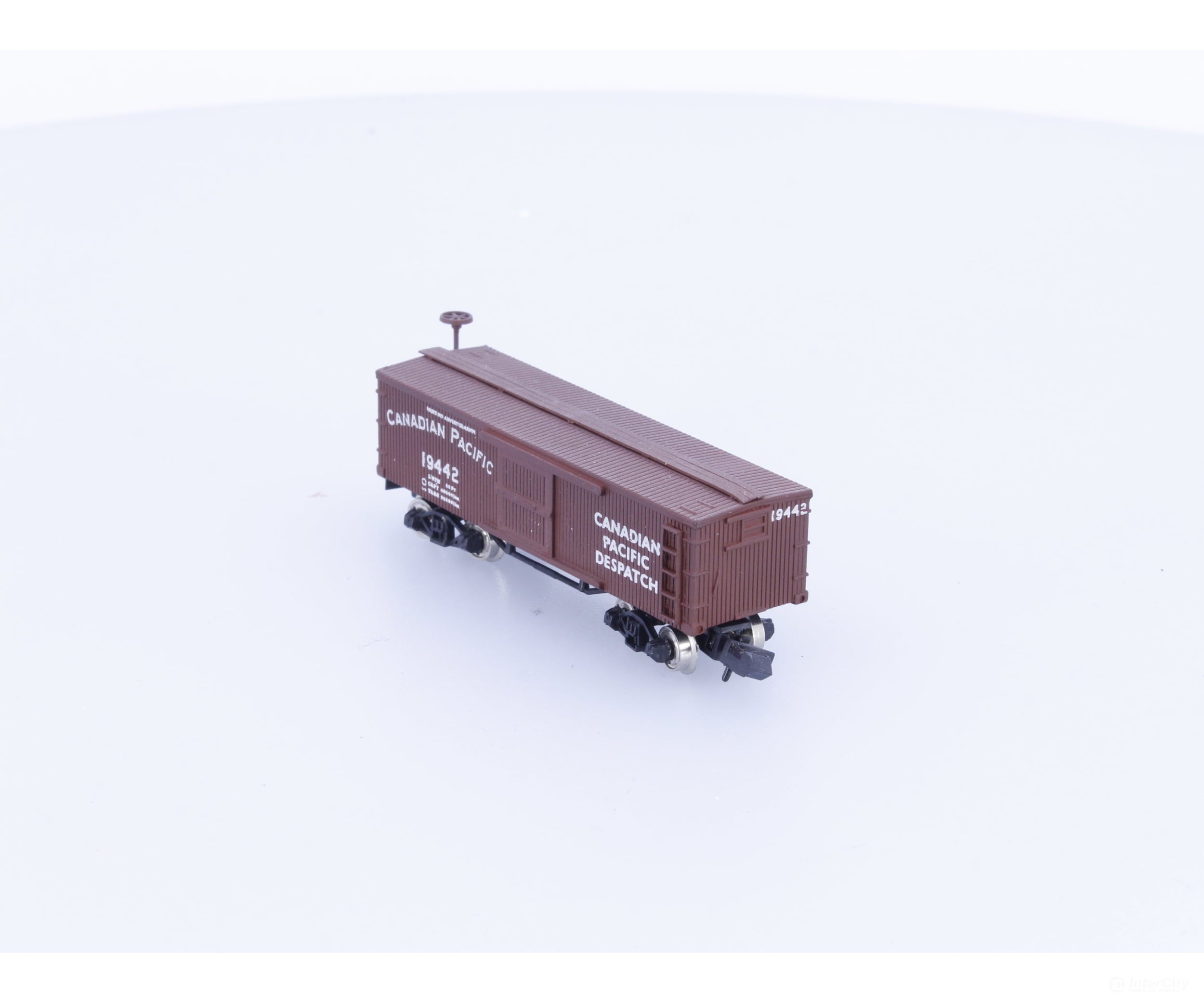 Bachmann 19442 N 40’ Single Door Boxcar Canadian Pacific (CP) 19442 - Freight Cars