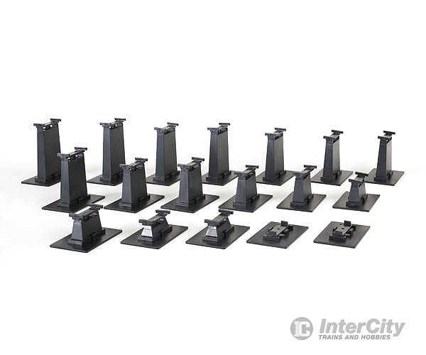 Bachmann 44595 Graduated Pier Set - E-Z Track(R) -- 18 Pieces Structures