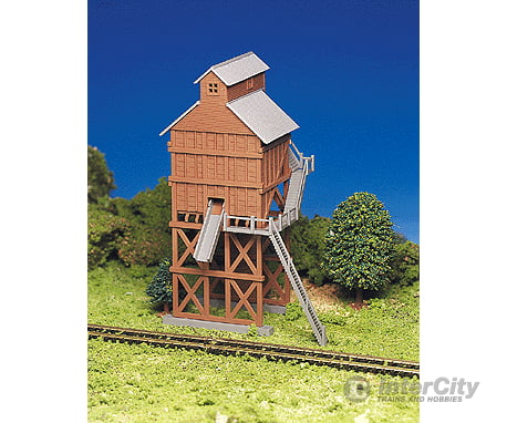 Bachmann 45211 Coaling Station - Plasticville(R) -- Kit 3-3/8 X 3 8.6 7.6Cm Structures