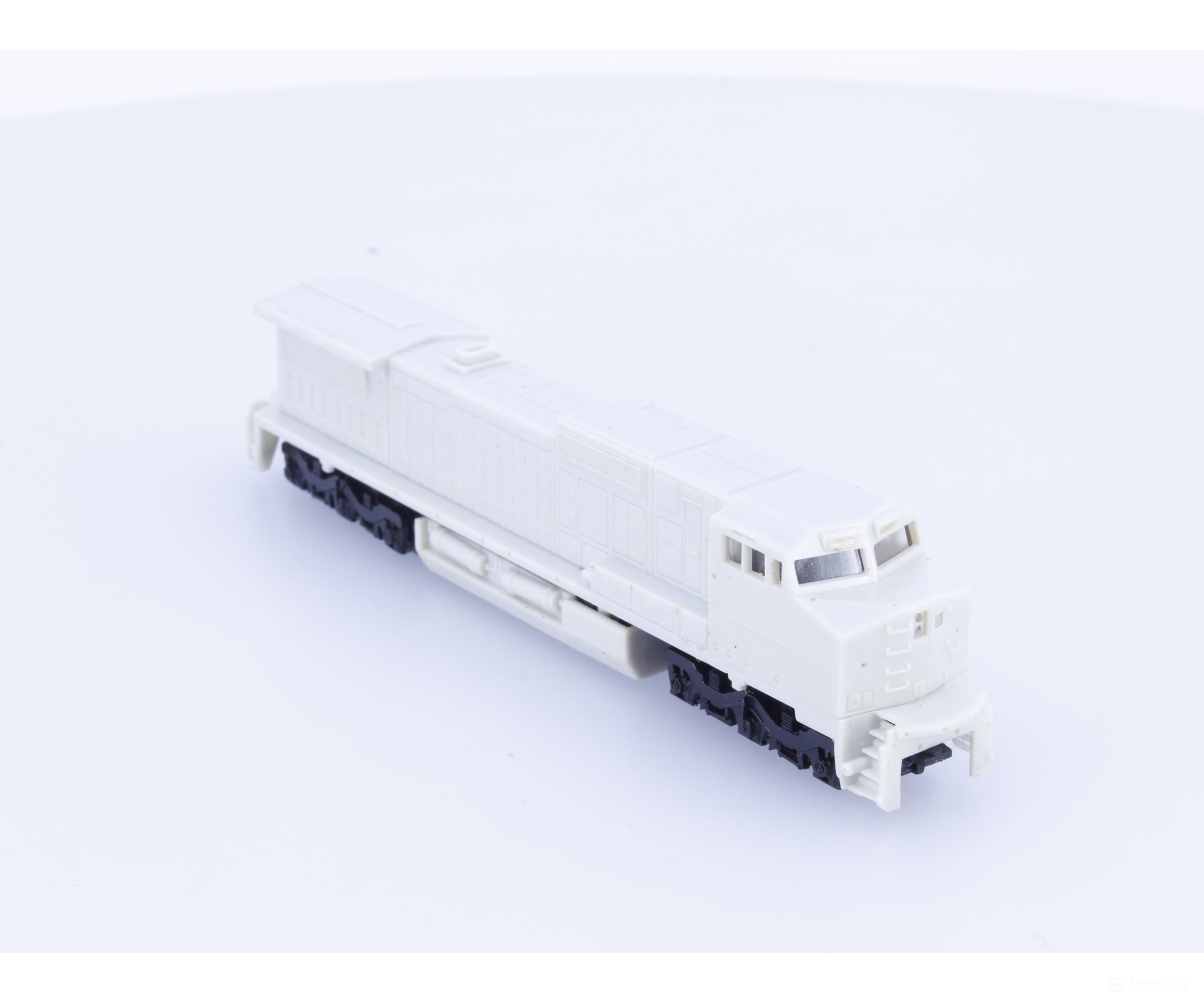 Bachmann 86051 N Spectrum Dash 8-40CW Diesel Locomotive Undecorated Analog DC Locomotives