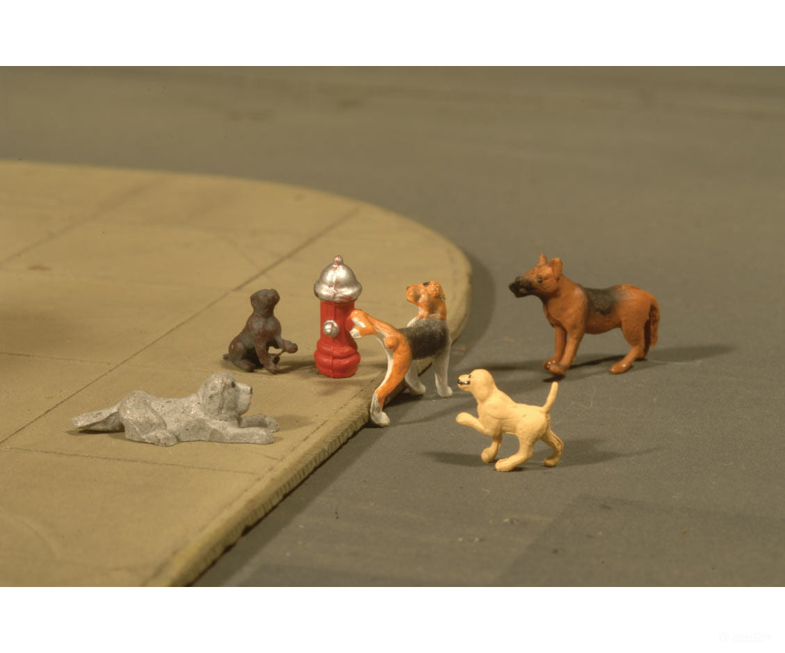 Bachmann 33108 Scenescapes(Tm) Figures -- Dogs With Fire Hydrant Pkg(6)