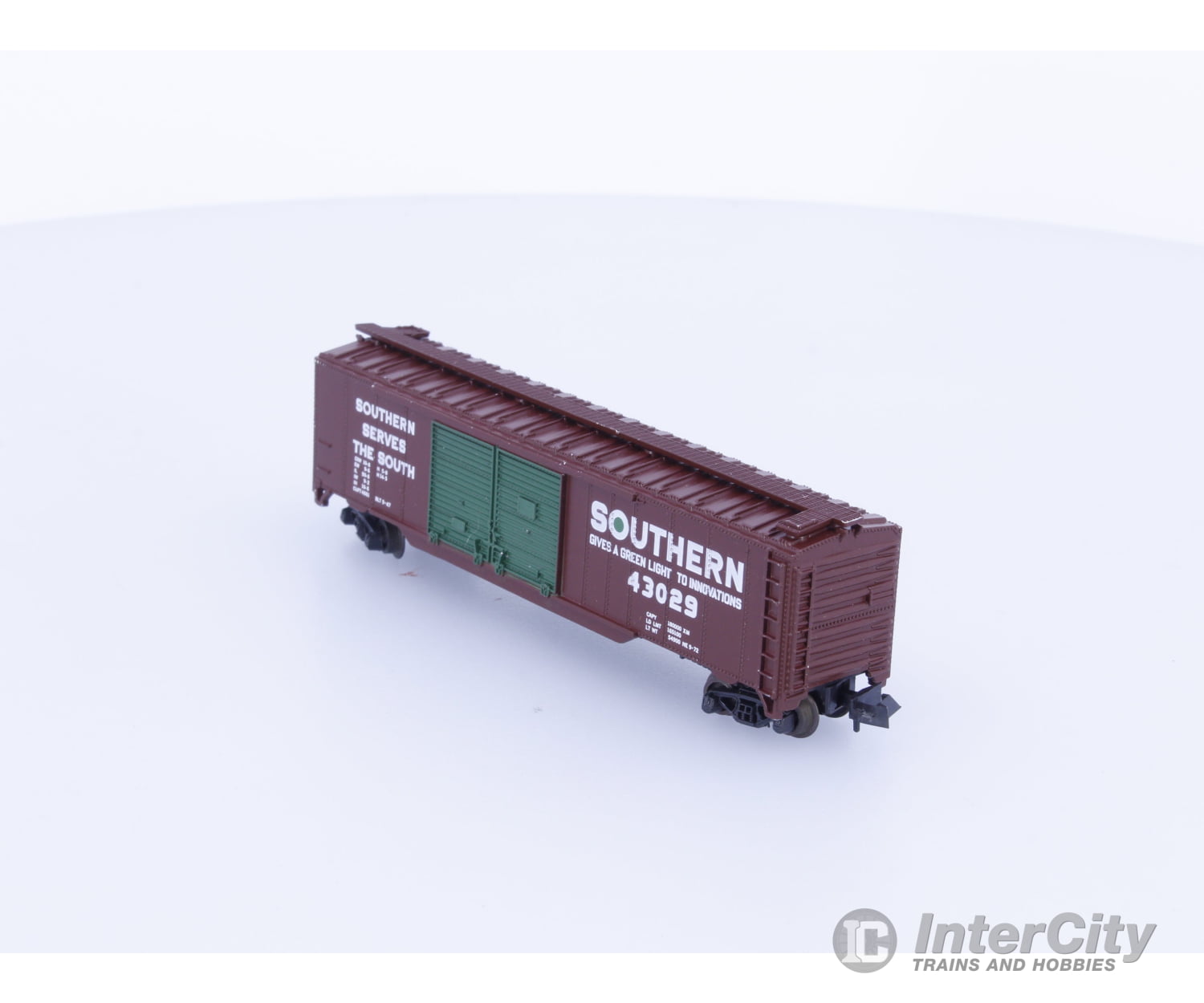 Bachmann N 50’ Box Car Southern Railway (SOU) 43029 Freight Cars