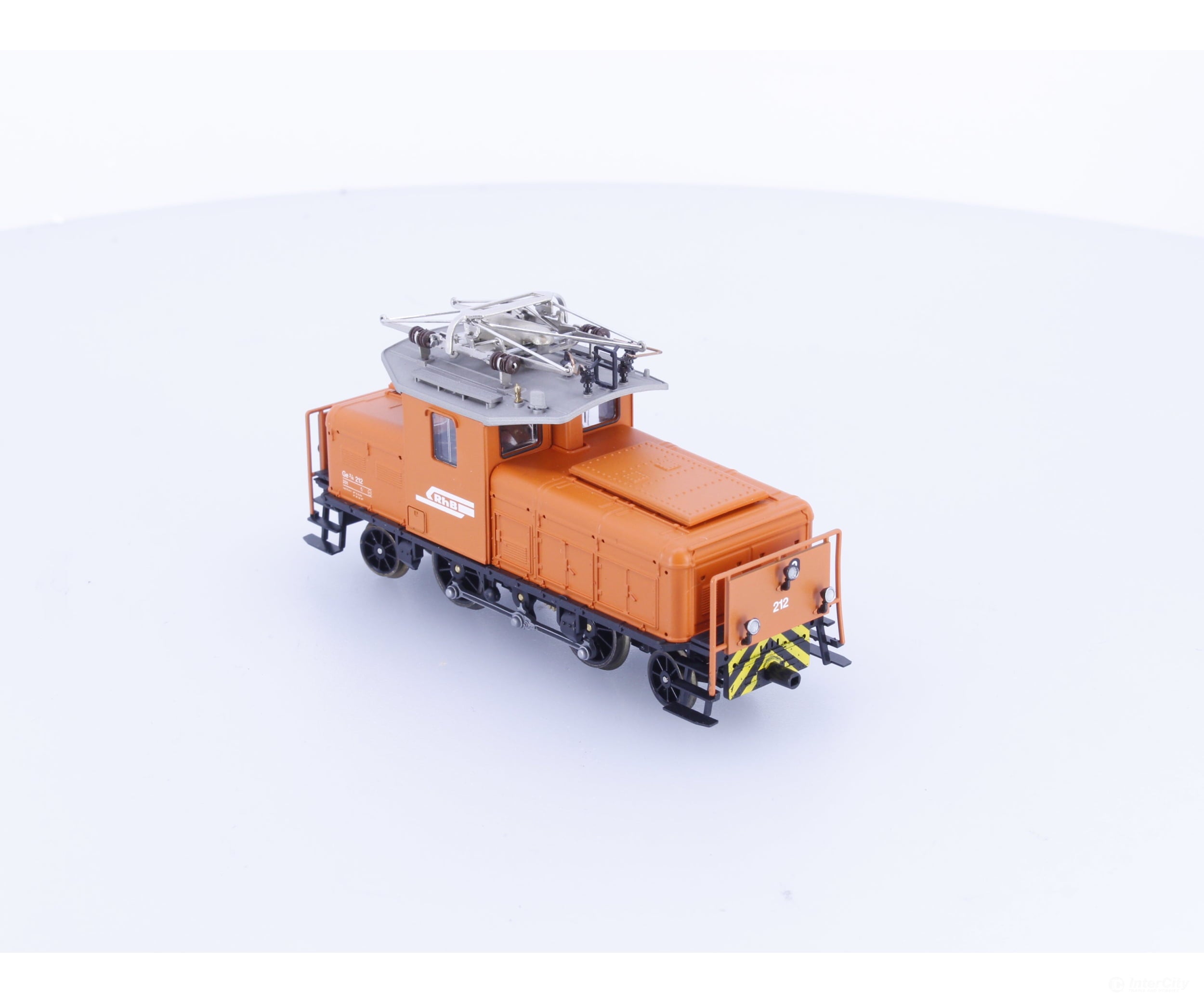 Bemo 1257122 HOm RhB Ge 2/4 Electric Locomotive Rangierlokomotive 212 Analog DC - European Locomotives