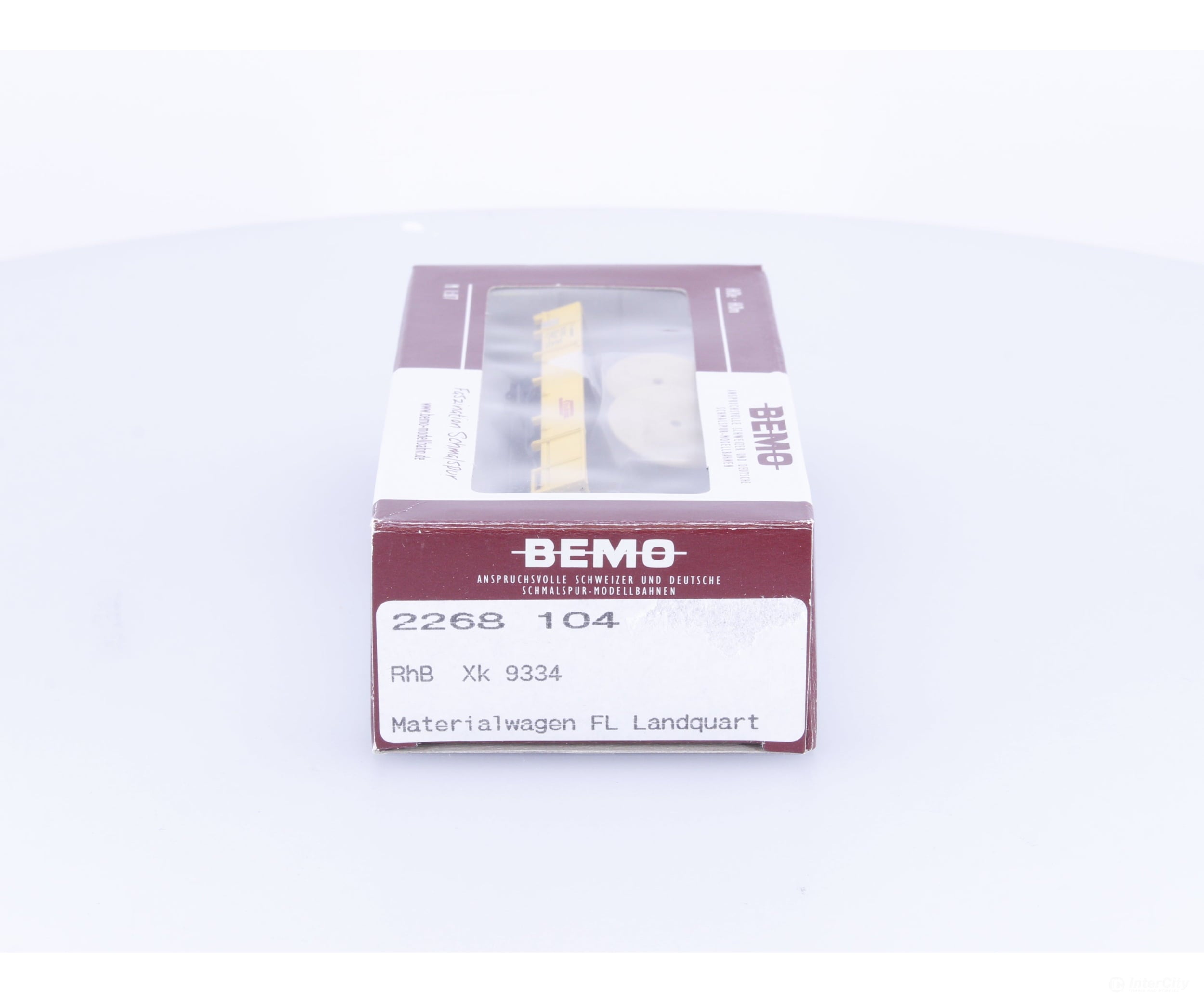 Bemo 2268104 HOm RhB Low Side Flat Car with Load Xk9334 - European Freight Cars
