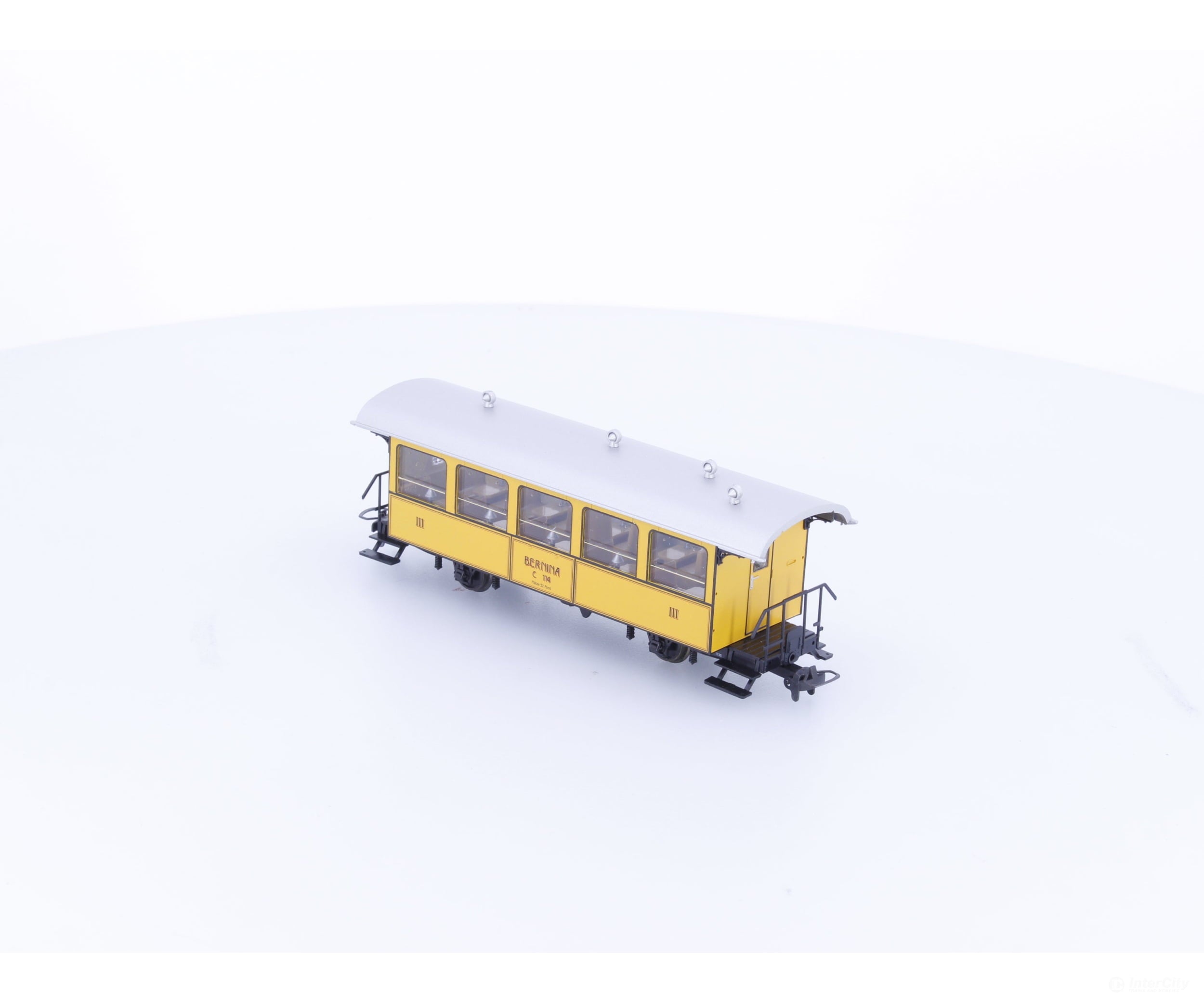 Bemo 3238164 HOm RhB 3rd Class Passenger Car La Bucunada C114 - European Passenger Cars