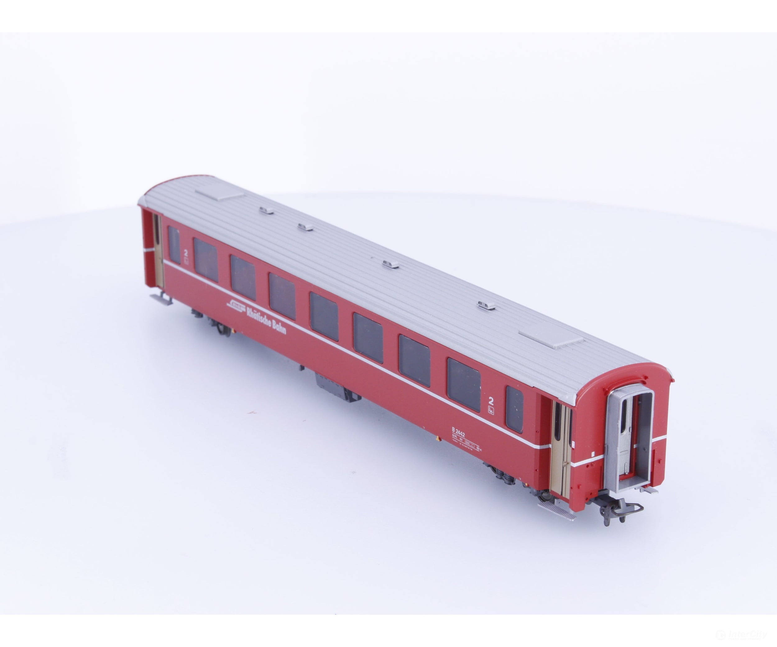 Bemo 3240122 HOm RhB 2nd Class Passenger Car EW II B2442 - European Passenger Cars