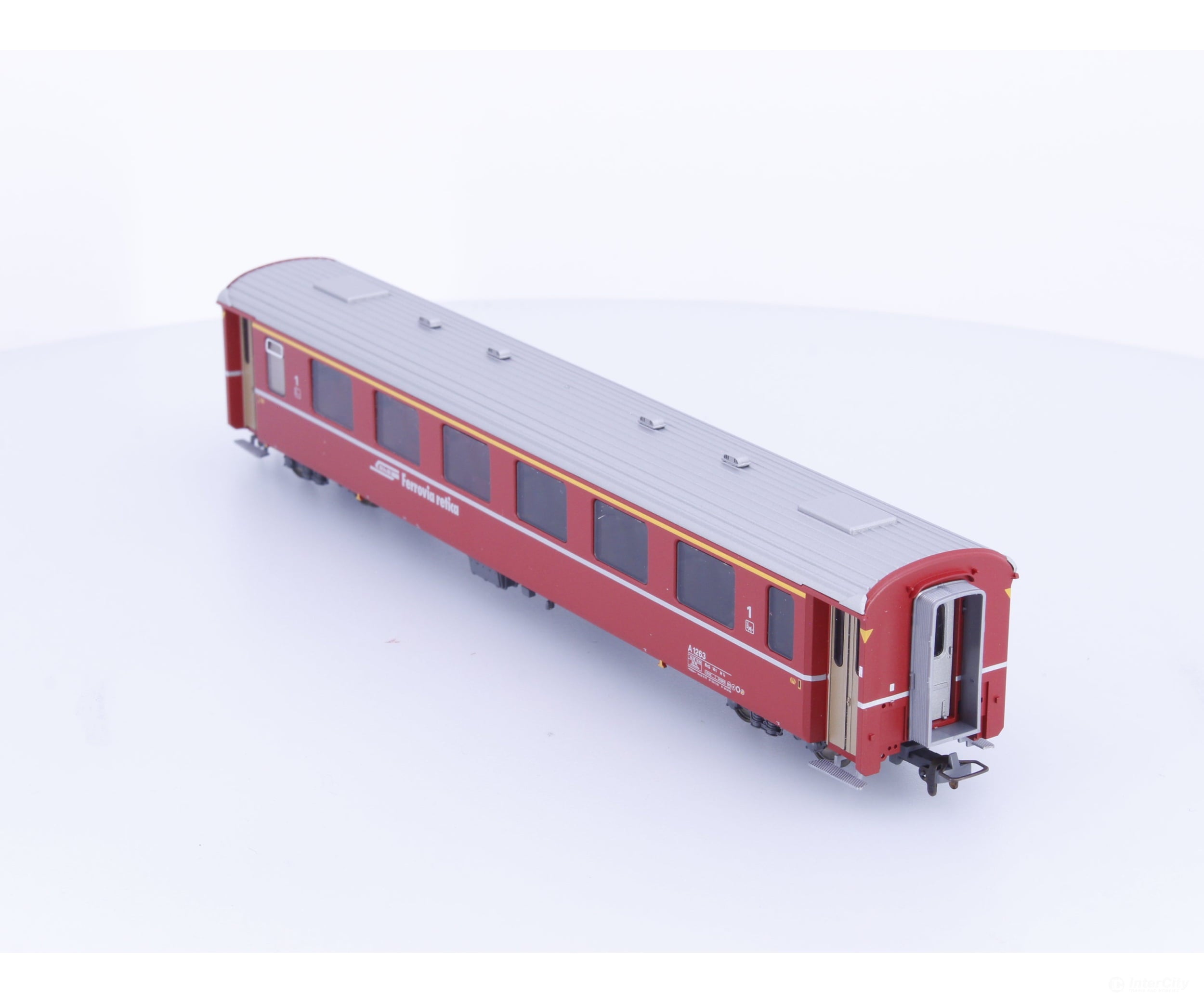 Bemo 3242133 HOm RhB 1st Class Passenger Car EW II A1263 - European Passenger Cars