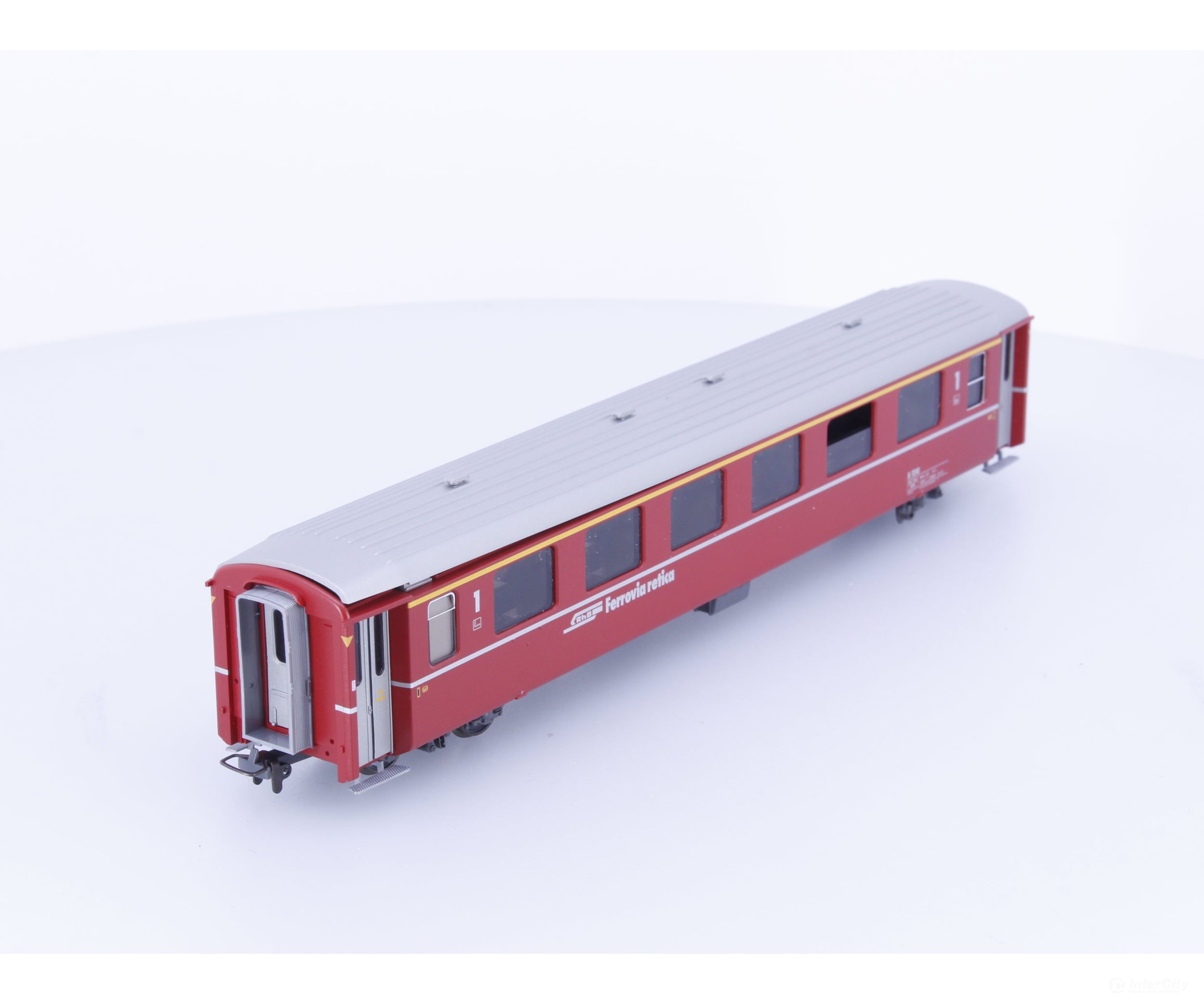 Bemo 3252131 HO RhB 1st Class Passenger Car A1241 - European Passenger Cars