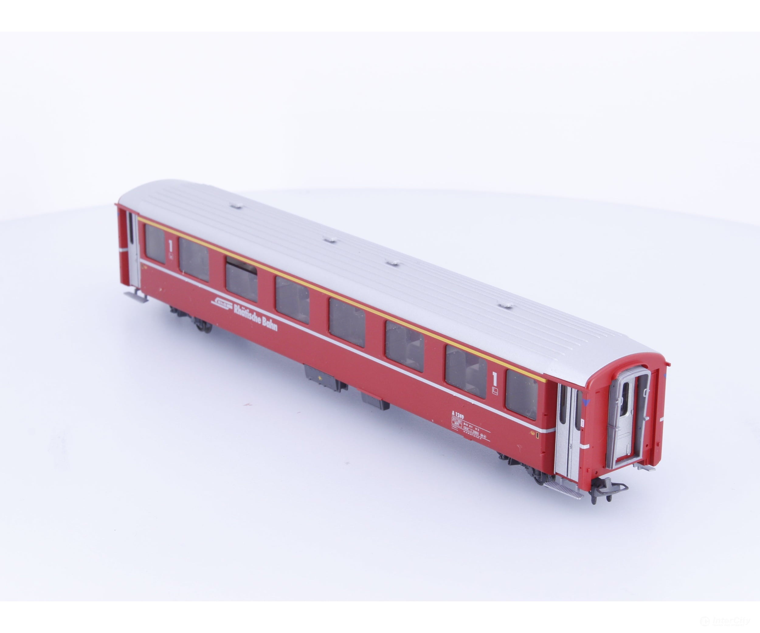 Bemo 3252159 HOm RhB 1st Class Passenger Car A1249 - European Passenger Cars