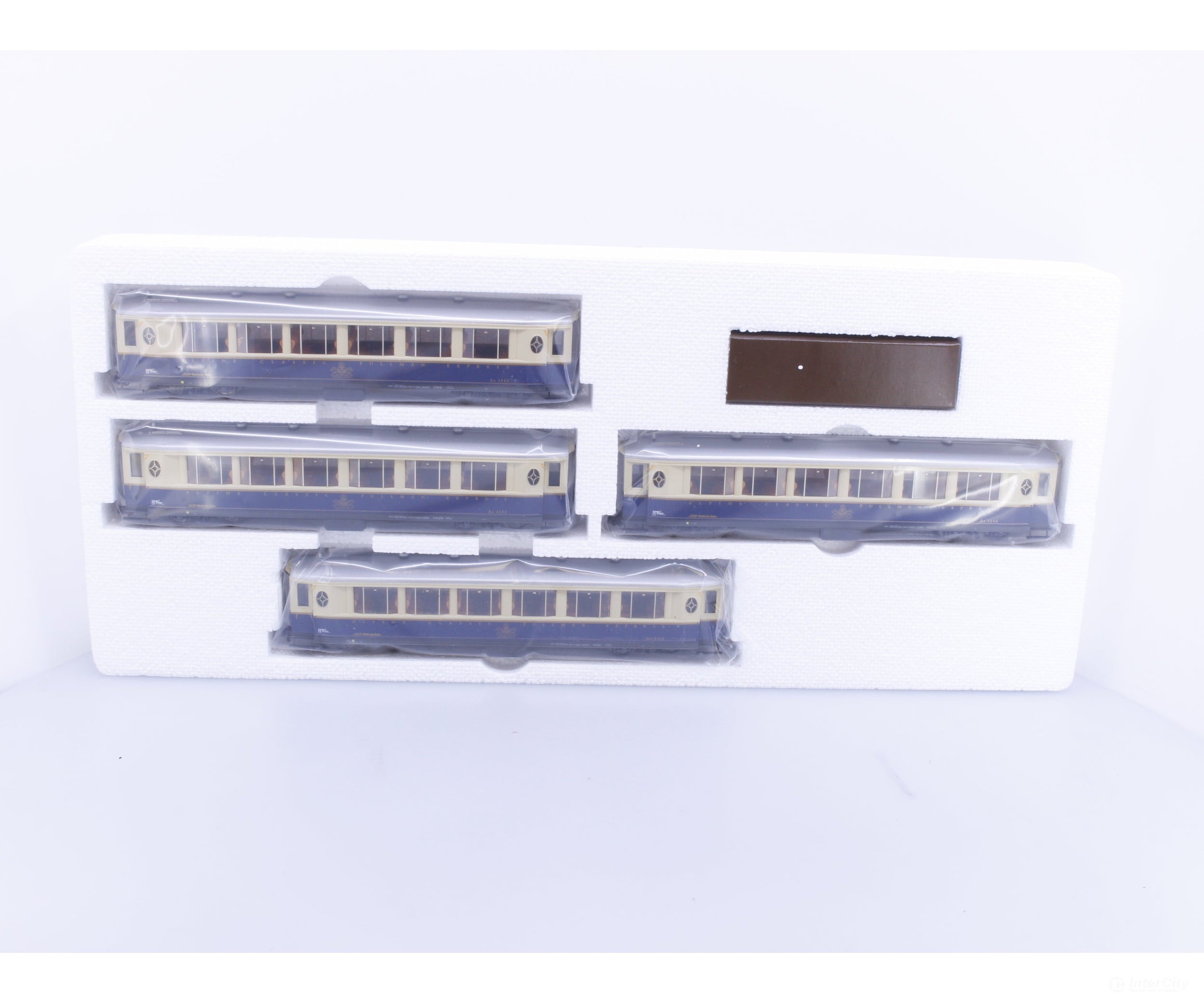 Bemo 7272140 HOm RhB Glacier Express 75th Anniversary 4 Passenger Car Set 1141 1142 1143 1144 - European Passenger Cars