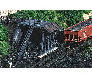 Blair Line 177 Truck Dump -- Kit - 4 X 1-3/4 10 4.4Cm Structures