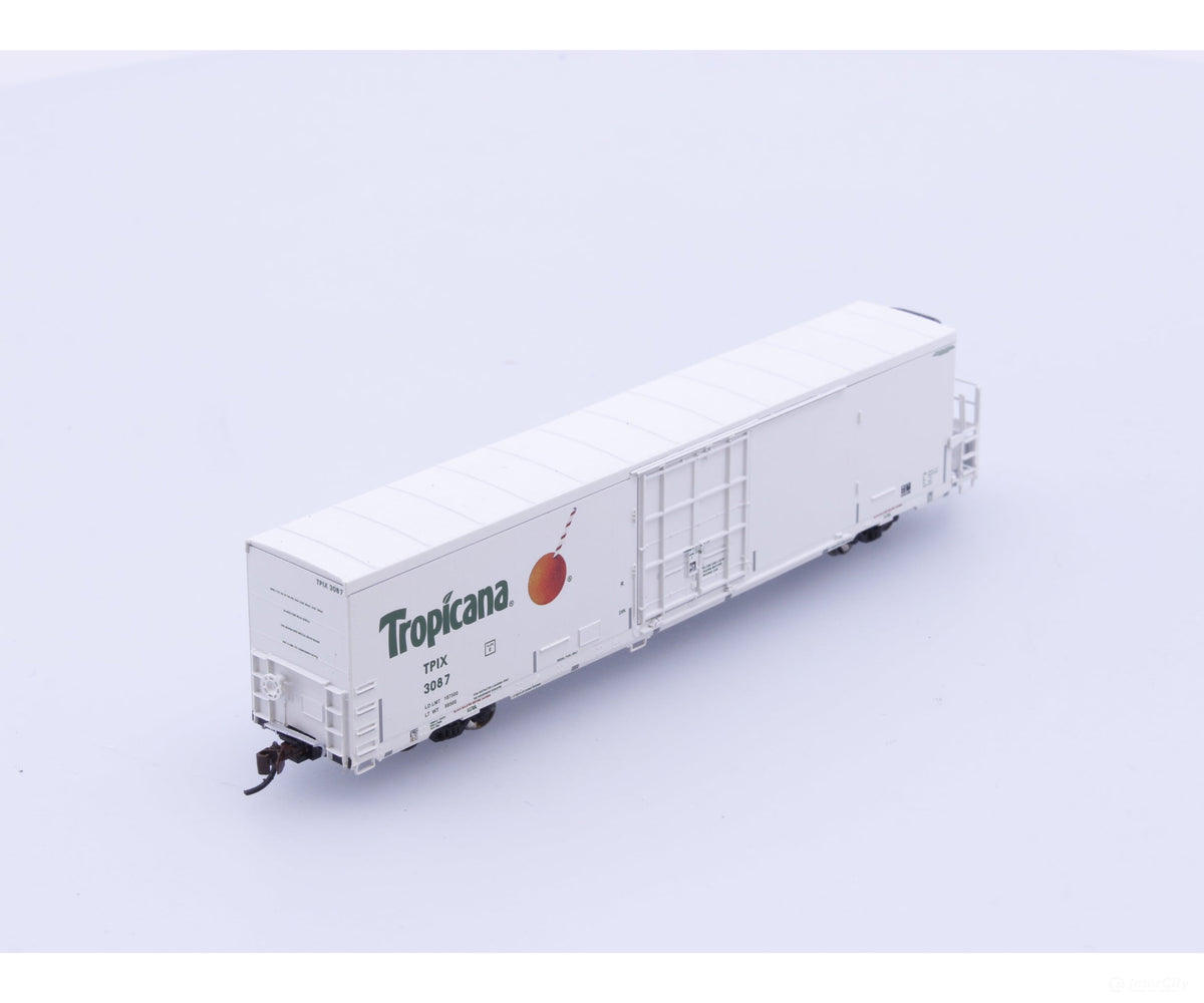 BLMA BLMA 15705 N Trinity 64’ Reefer Tropicana (TPIX) 3087 - Freight Cars