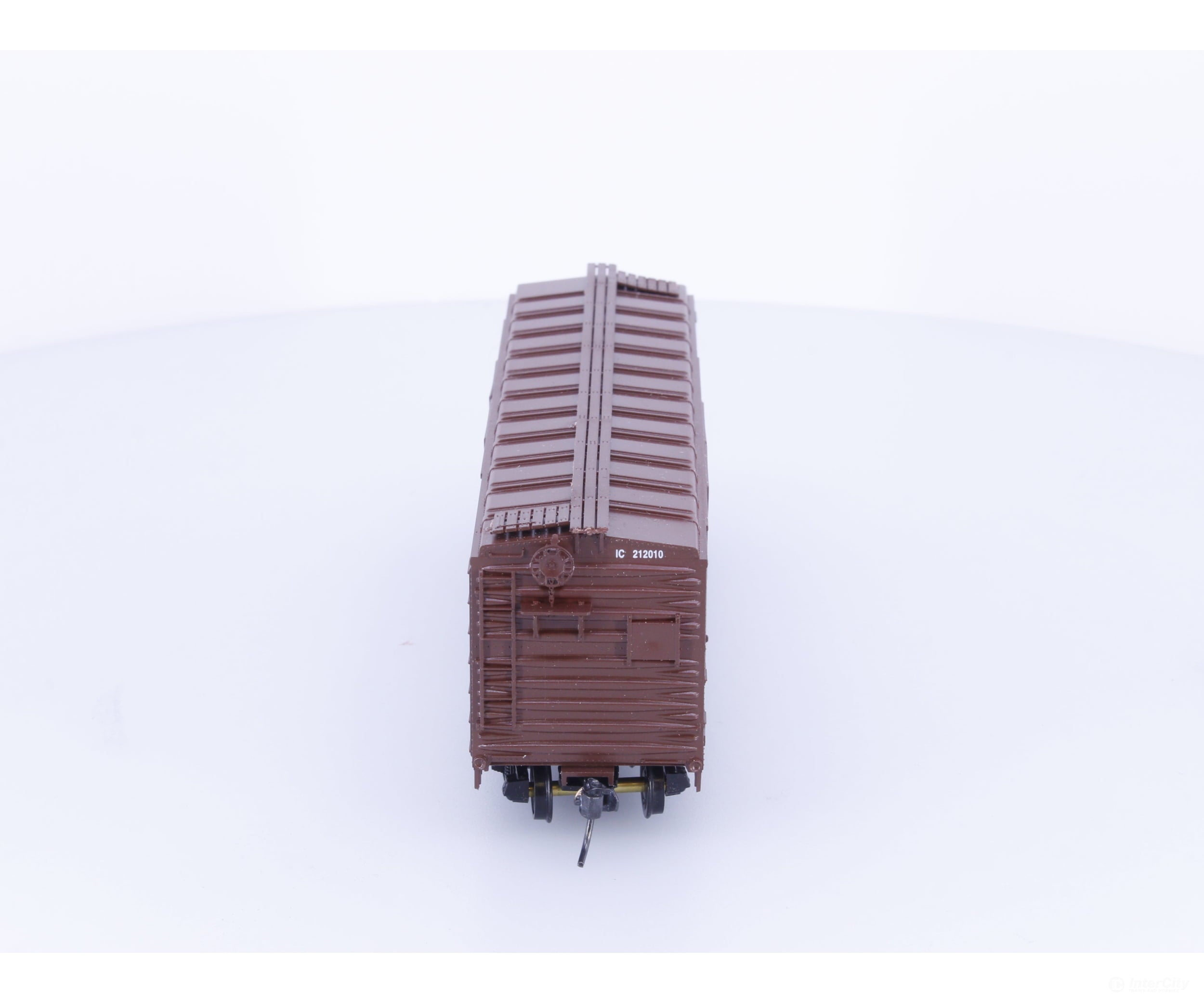 Bowser 3-1206 HO 40’ Double Door Box Car Illinois Central (IC) 212010 (#2) - Freight Cars