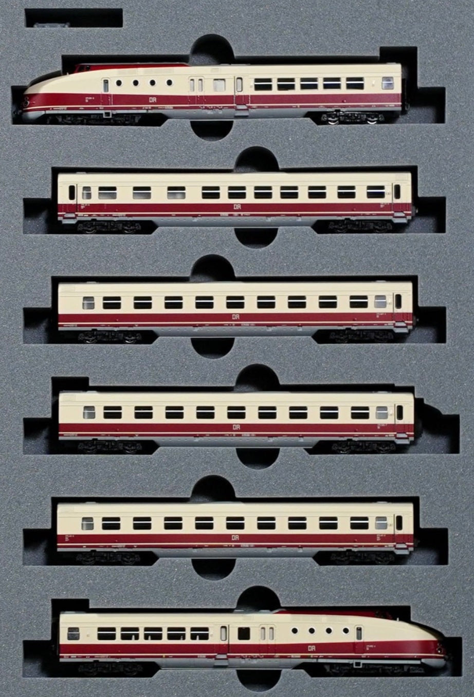 Kato N 107451 BR 175 German DR 6-Car Train Set - Analog DC