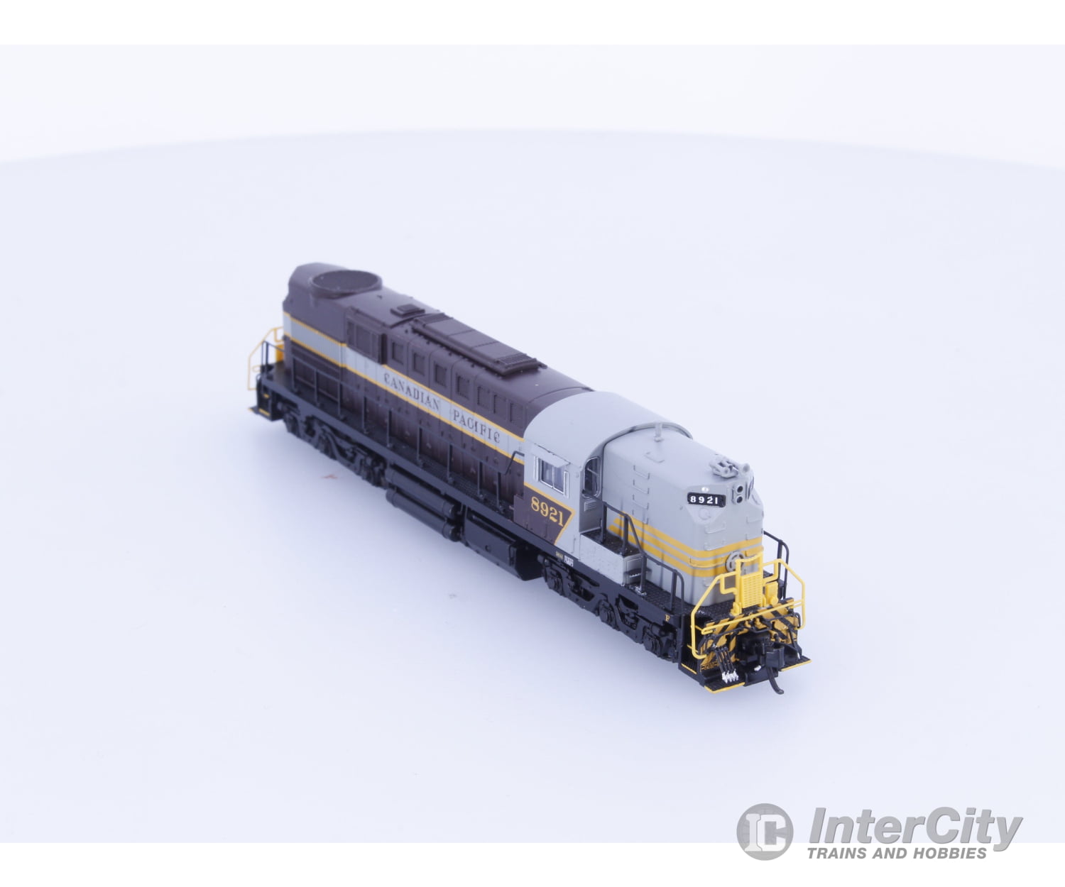 Broadway Limited Imports 6630 N ALCO RSD-17 Diesel Locomotive Canadian Pacific (CP) 8921 DCC & Sound Locomotives