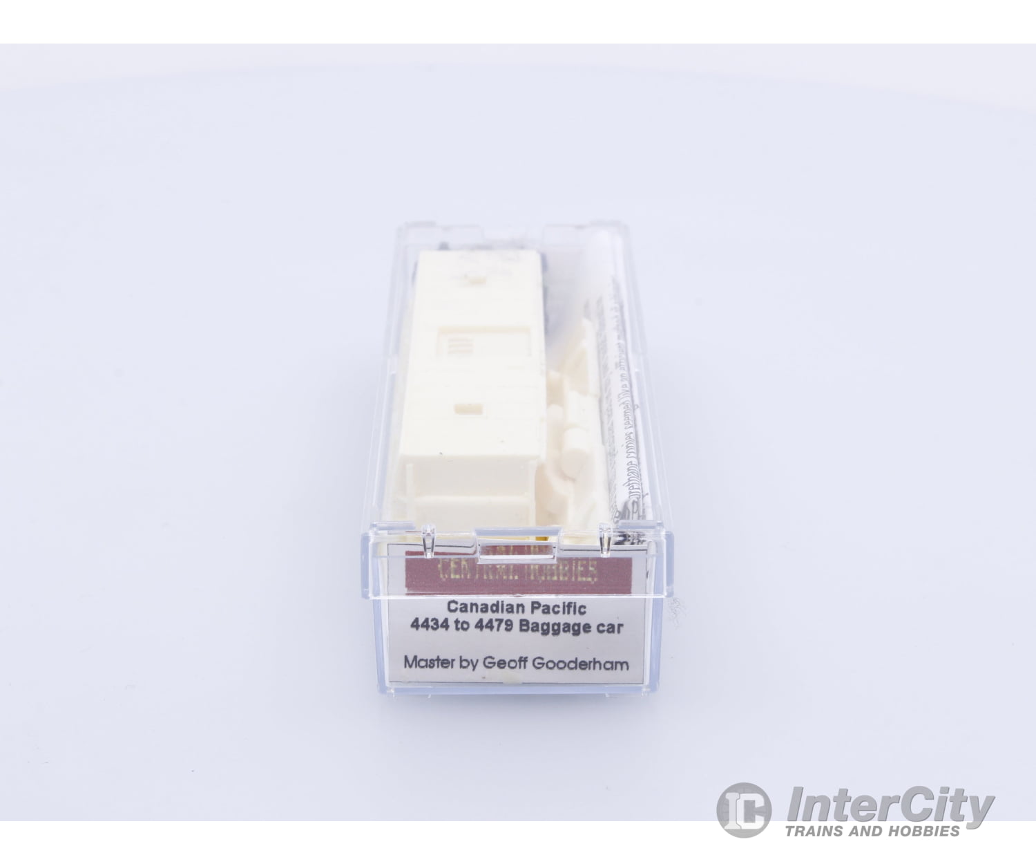Central Hobbies 4434 to 4479 N Baggage Passenger Car Kit Undecorated Passenger Cars