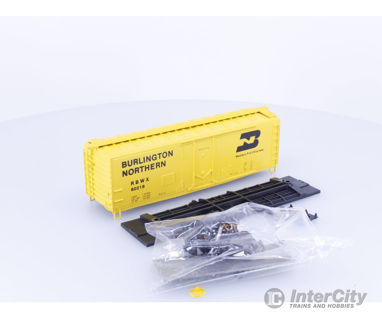 Con Cor 0001-009460 HO PS-1 Boxcar Kit Western Fruit Express (RBWX) Burlington Northern (BN) 60218 Freight Cars