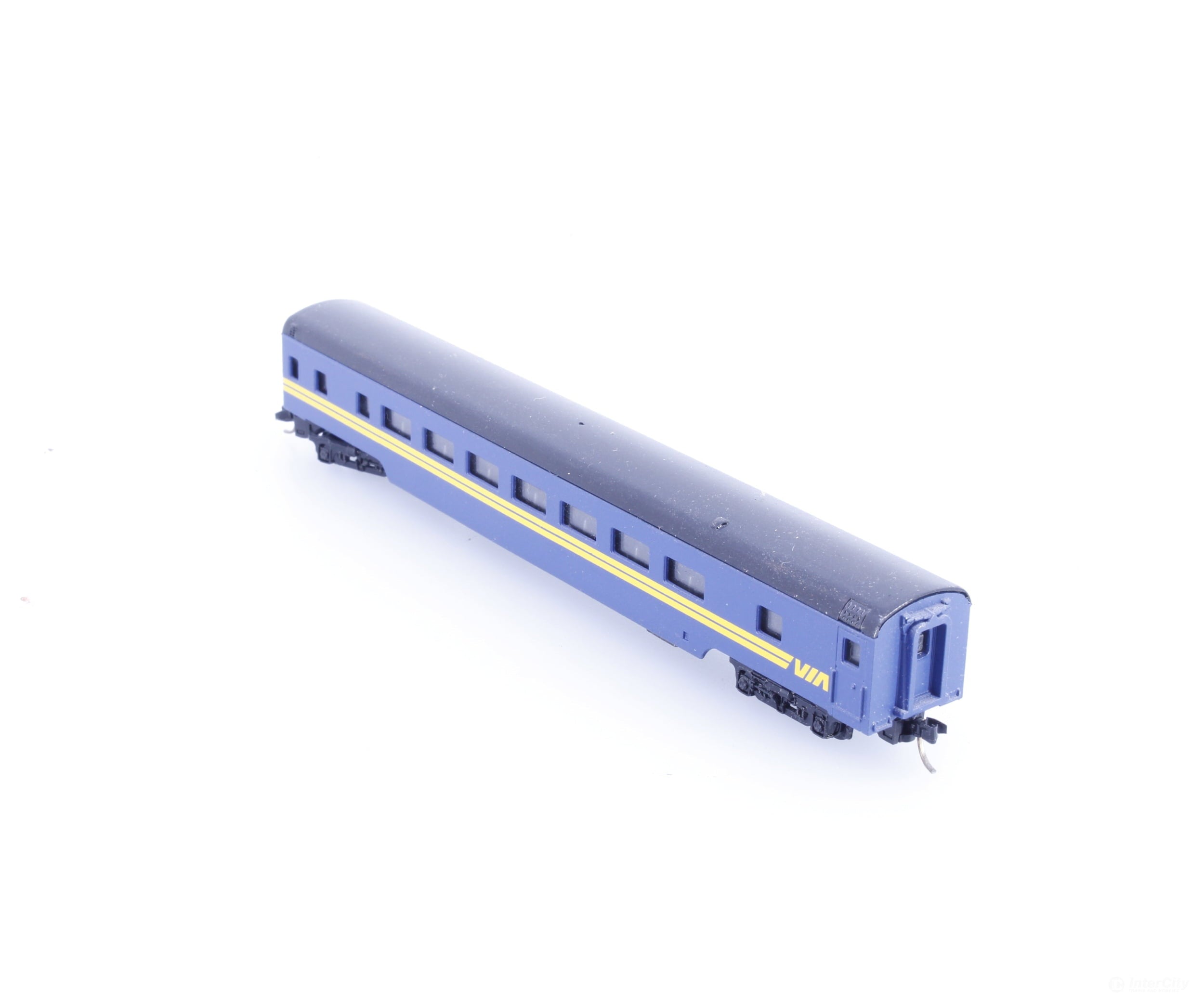 Con Cor 0001-040015 N Smoothside Passenger Car Via Rail (VIA) - Passenger Cars