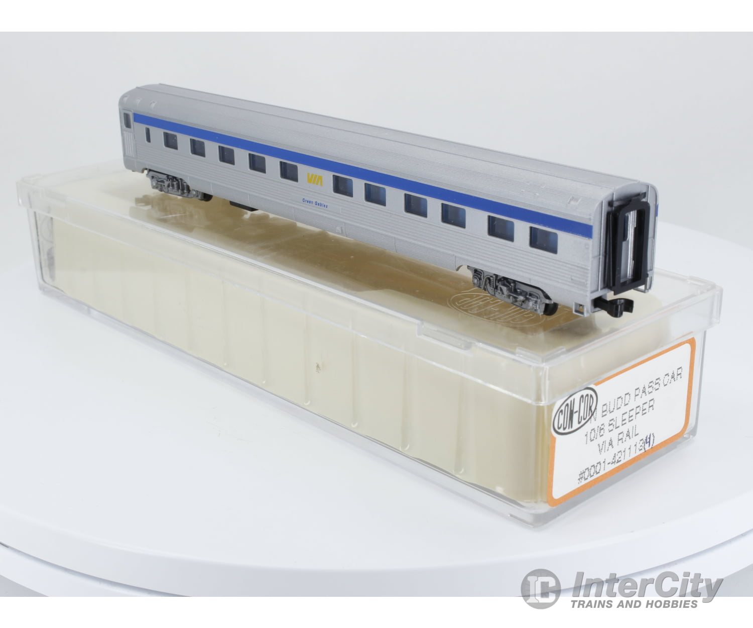 Con Cor 0001-421113 N Budd 10/6 Sleeper Passenger Car Via Rail (Via) (1) Cars