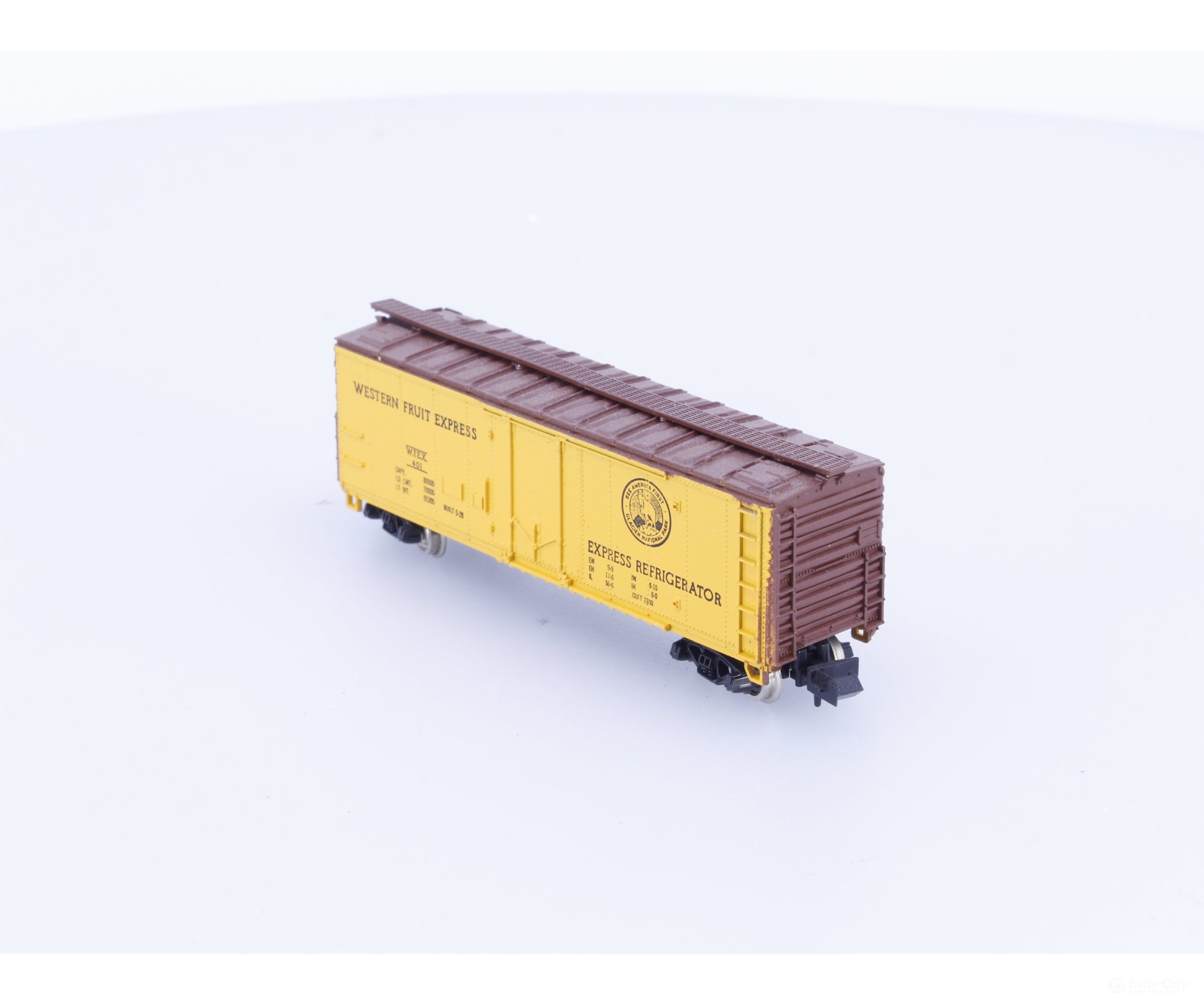 Con Cor 1051-S N 40’ Refrigerator Boxcar Western Fruit Express (WFEX) 401 Freight Cars