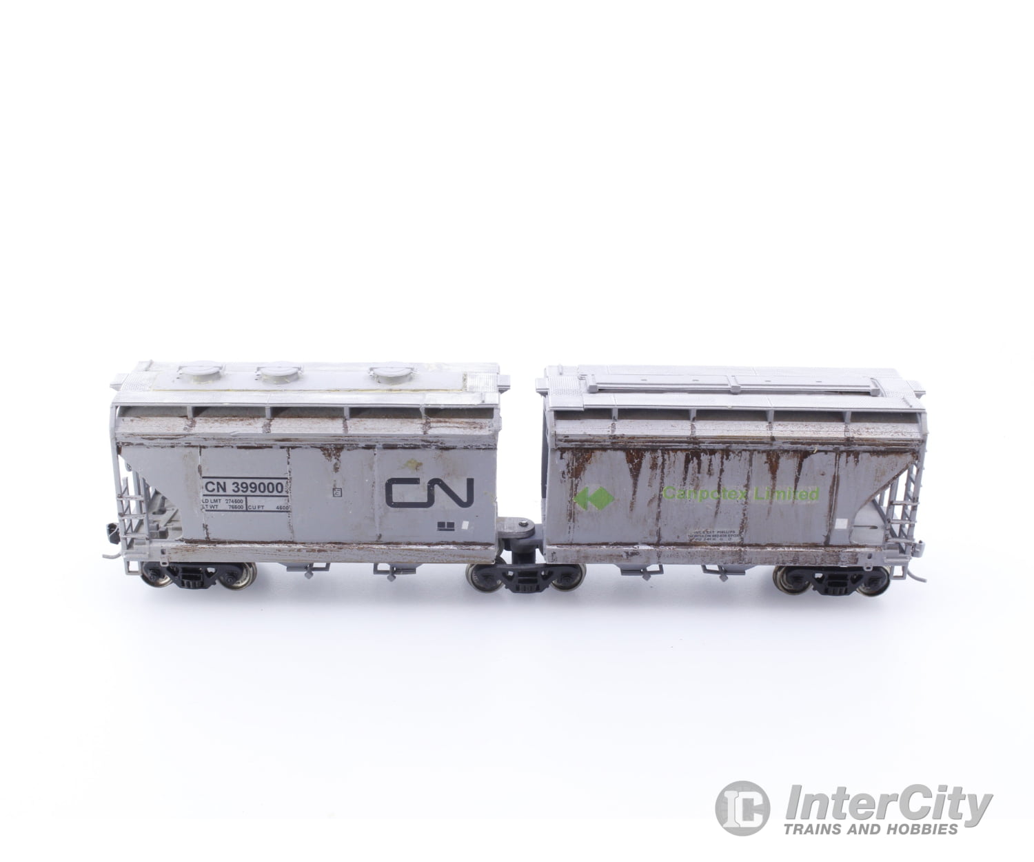 Custom Build CNH HO 2 Custom Made and Weathered Hoppers Canadian National (CN) 39900 Freight Cars