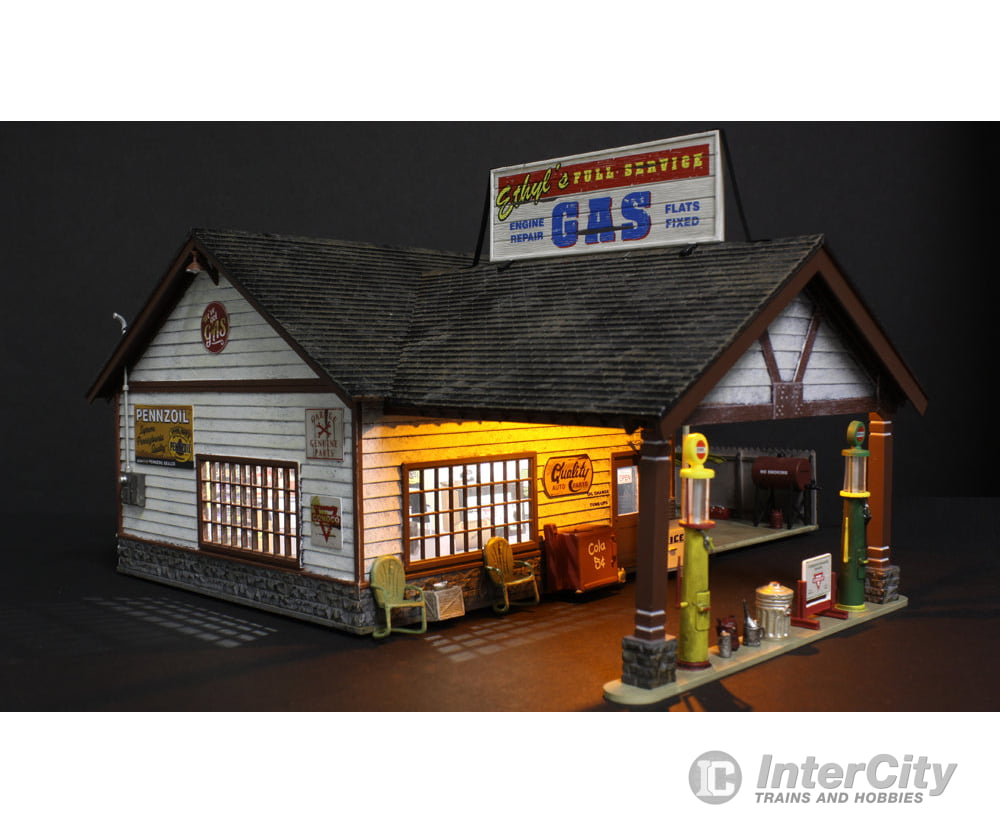 Design Preservation Models 5849 Ethyl’s Gas & Service (Lit) O Scale Structures