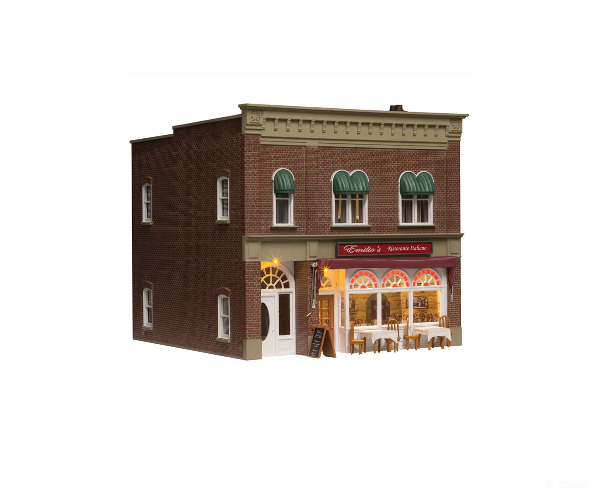 Design Preservation Models 5855 Emilio’s Italian Restaurant (Lit) O Scale Structures