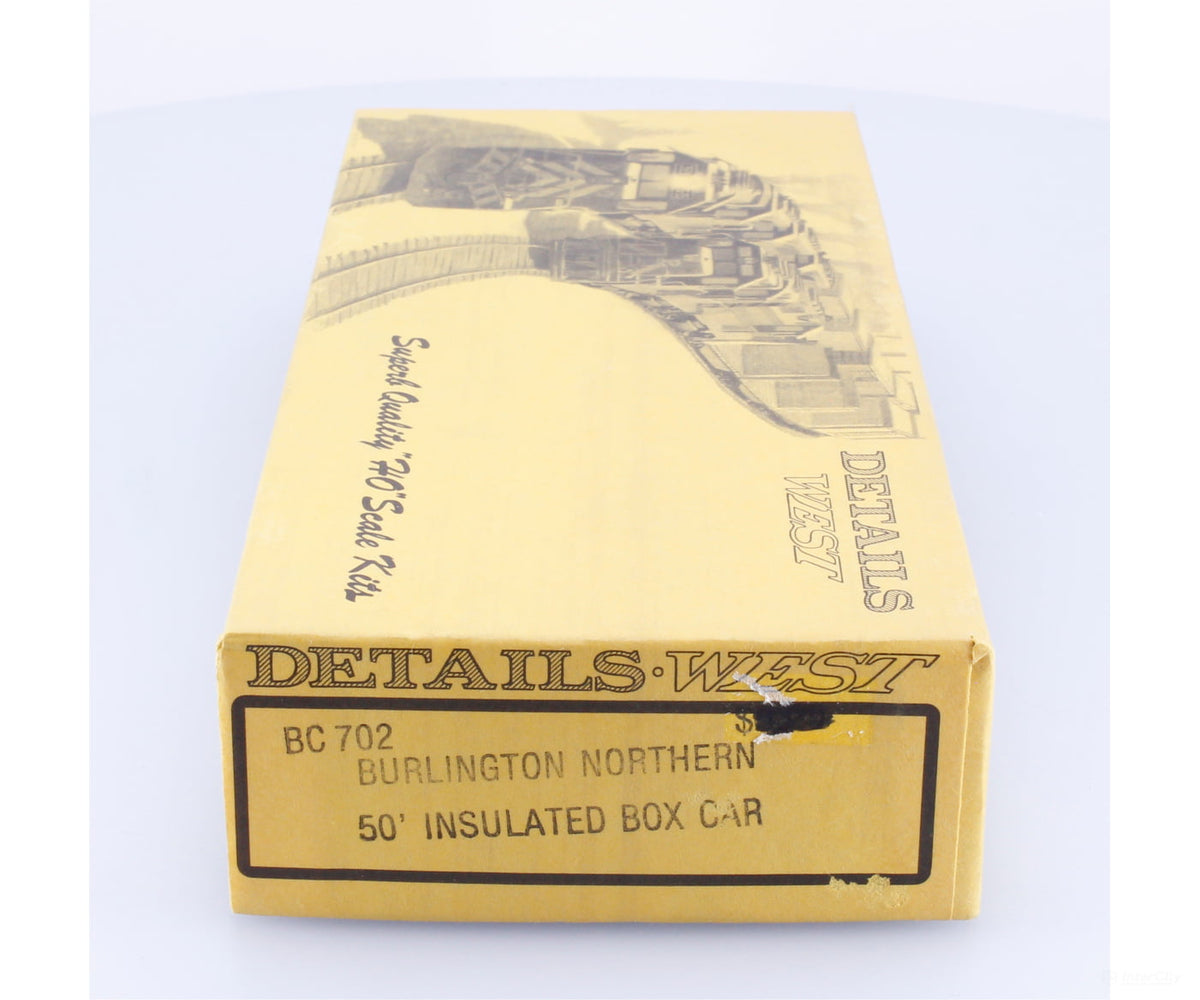 Details West BC 702 HO 50’ Insulated Box Car Kit Burlington Northern (BN) 748794 - Freight Cars
