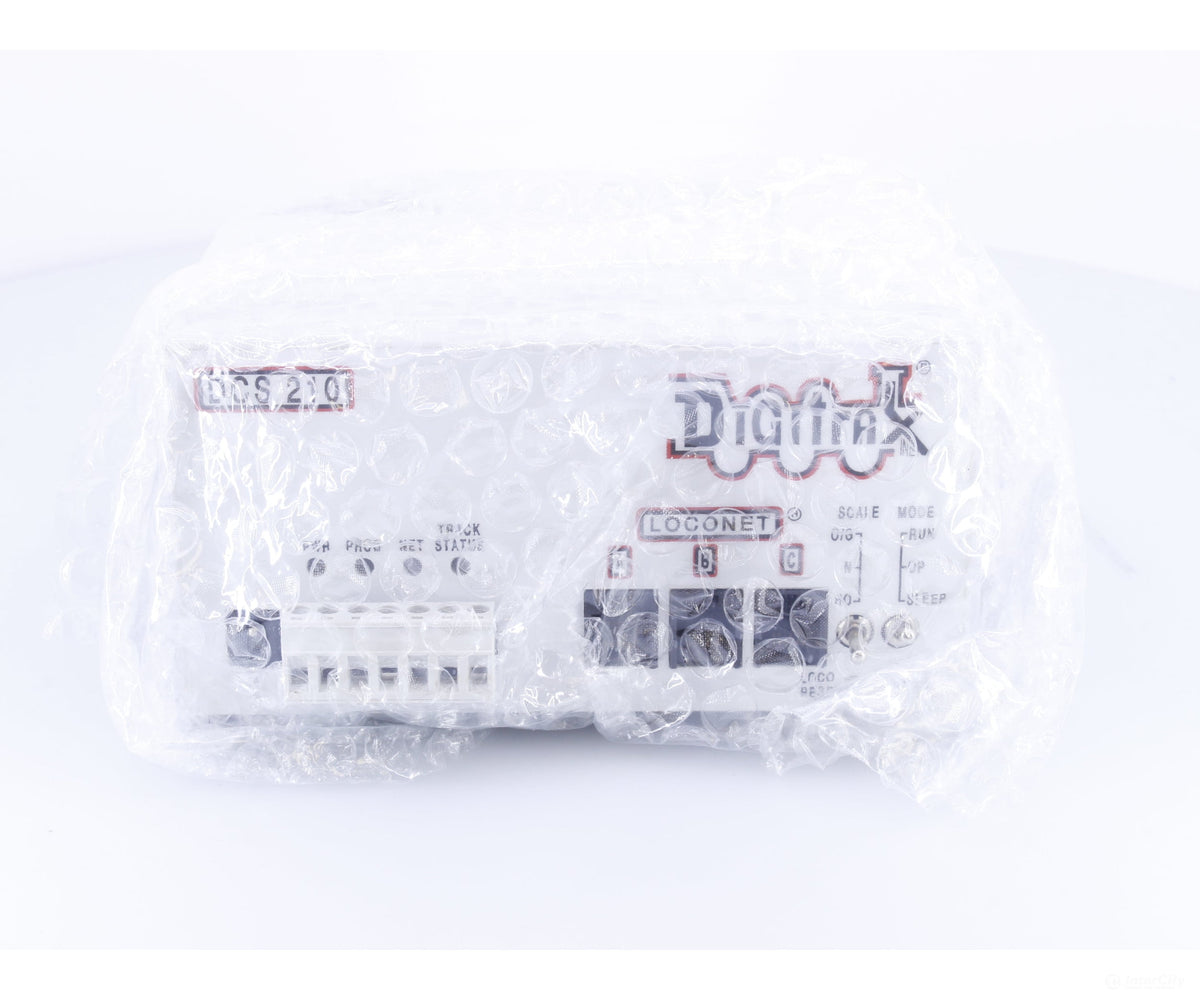 Digitrax DCS210 HO LocoNet Command Station/Booster Only - DCC Accessories
