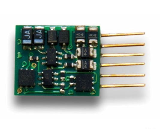 Digitrax DZ126IN DZ126IP Series 6 Control Decoder for Z, N & HO -- 6-Pin Integrated Plug .36 x .42 x .13" 9.05 x 10.61 x 2.67mm - Default Title (CH-245-DZ126IN)