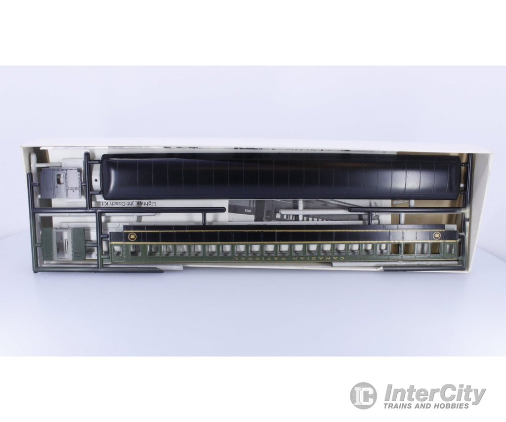 E & B Valley Railroad Co. 018-1723 HO Pullman Standard Lightweight Coach Kit Canadian National (CN) (#4) Passenger Cars