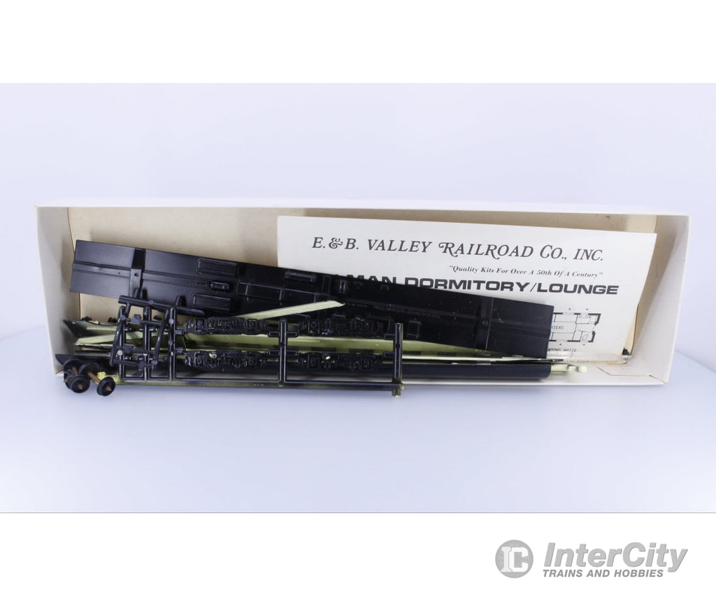 E & B Valley Railroad Co. 018-4808 HO Pullman Dormitory Lounge Car Kit Canadian National (CN) Passenger Cars