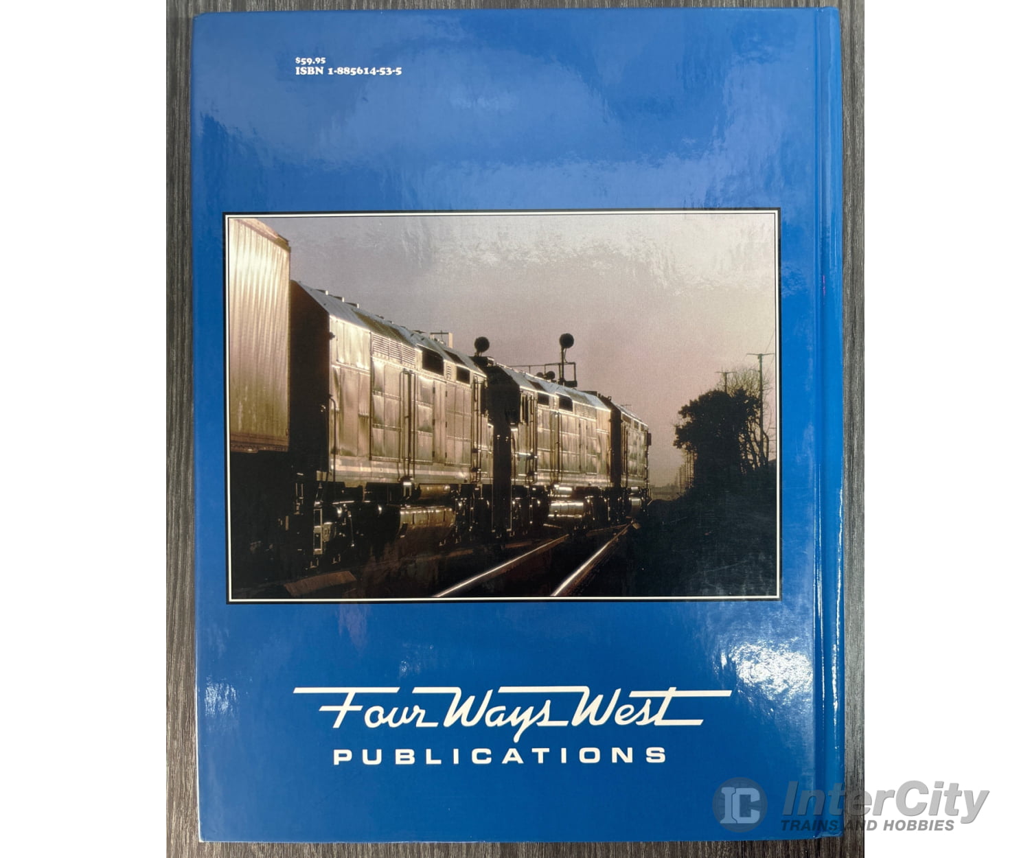 Electro-Motive Division’s Classic Cowl Units by Sean Graham-White Books