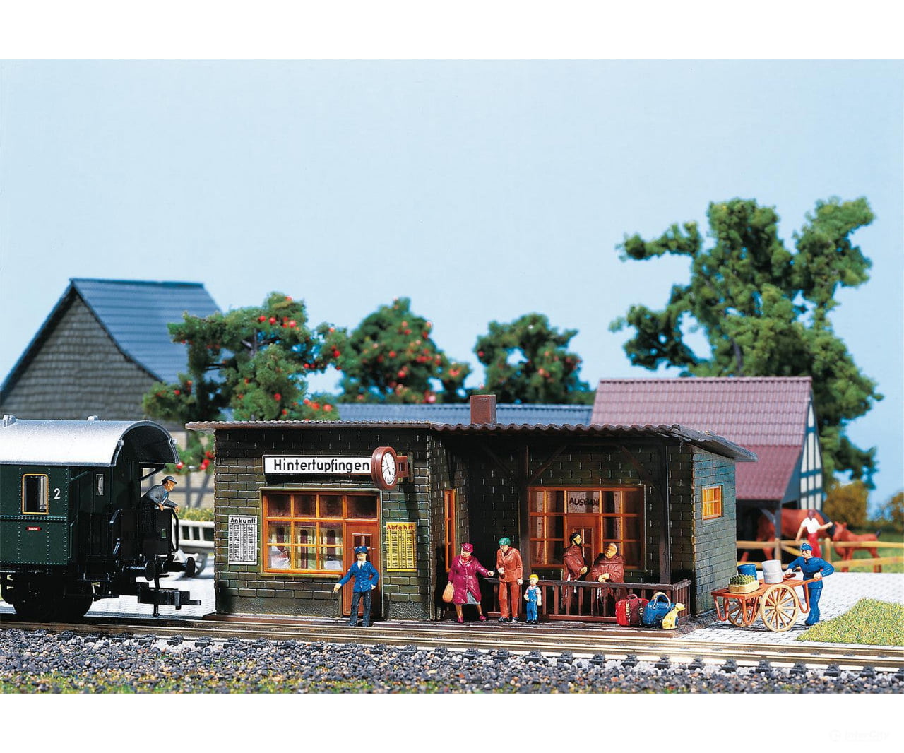 Faller 110091 Ho Hintertupfingen Wayside Stop Structures