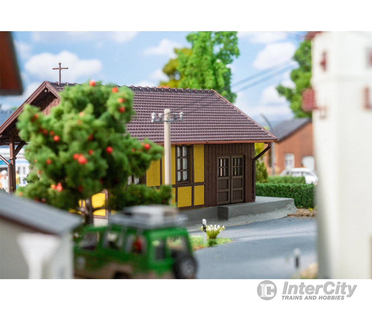 Faller 110137 HO Uderns Railway station Structures