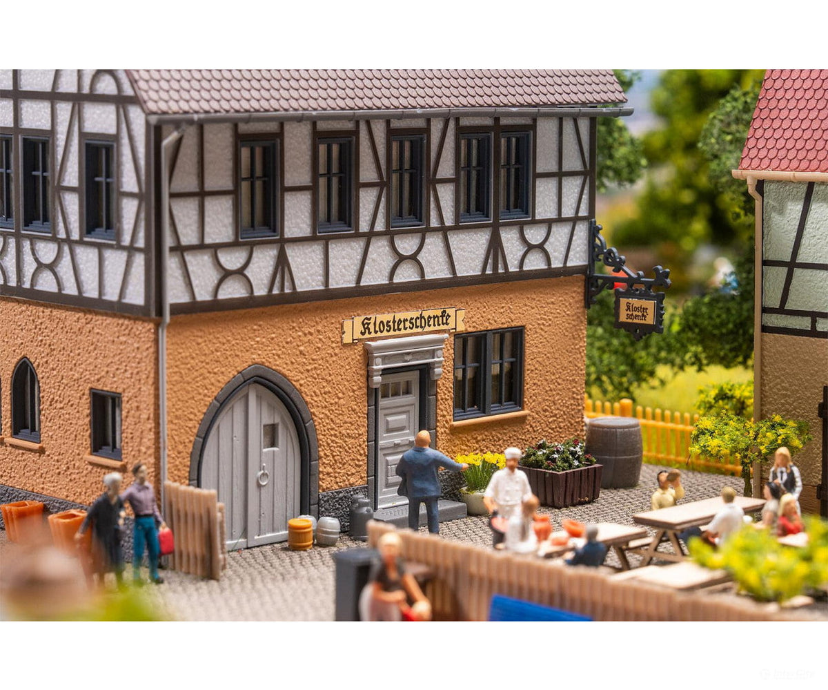 Faller 130147 HO Half-timbered house with farm building - Structures