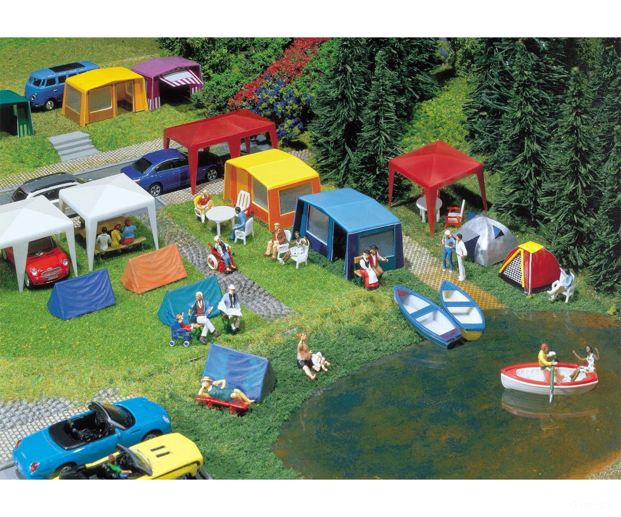 Faller 130504 Ho Set Of Camping Tents Structures