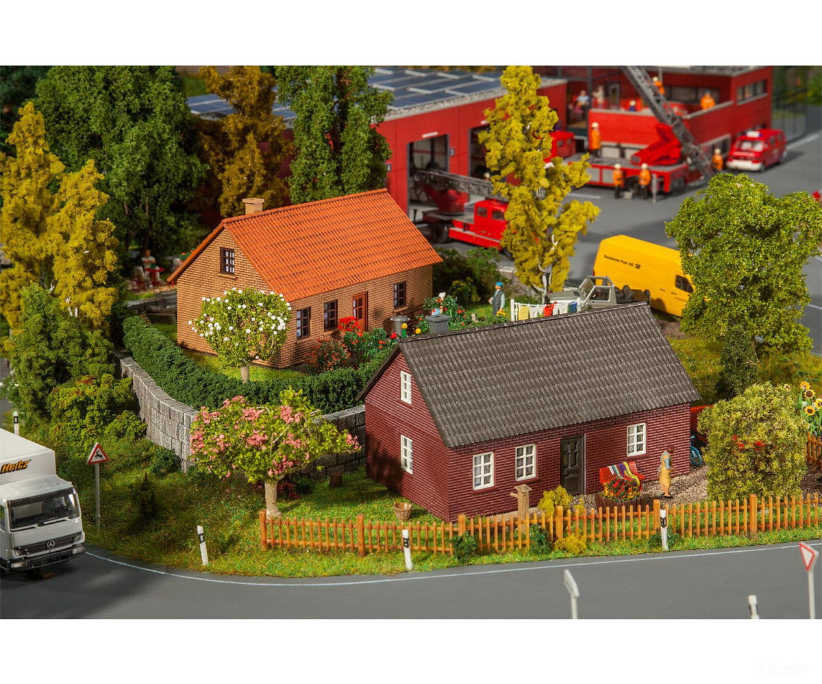Faller 130507 HO 2 Clinker-built houses - Structures