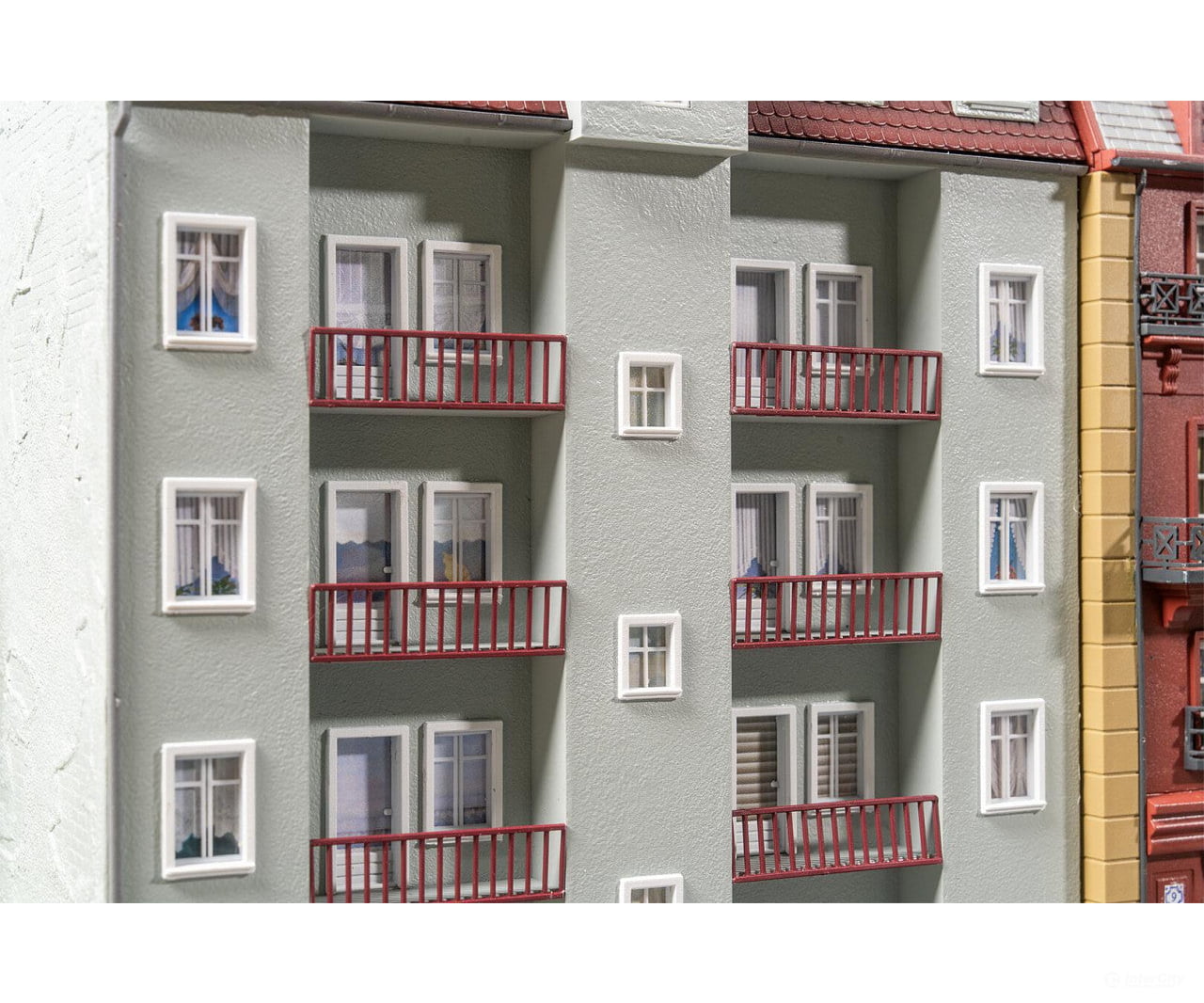 Faller 130751 HO Pritzwalk Residential building - Structures